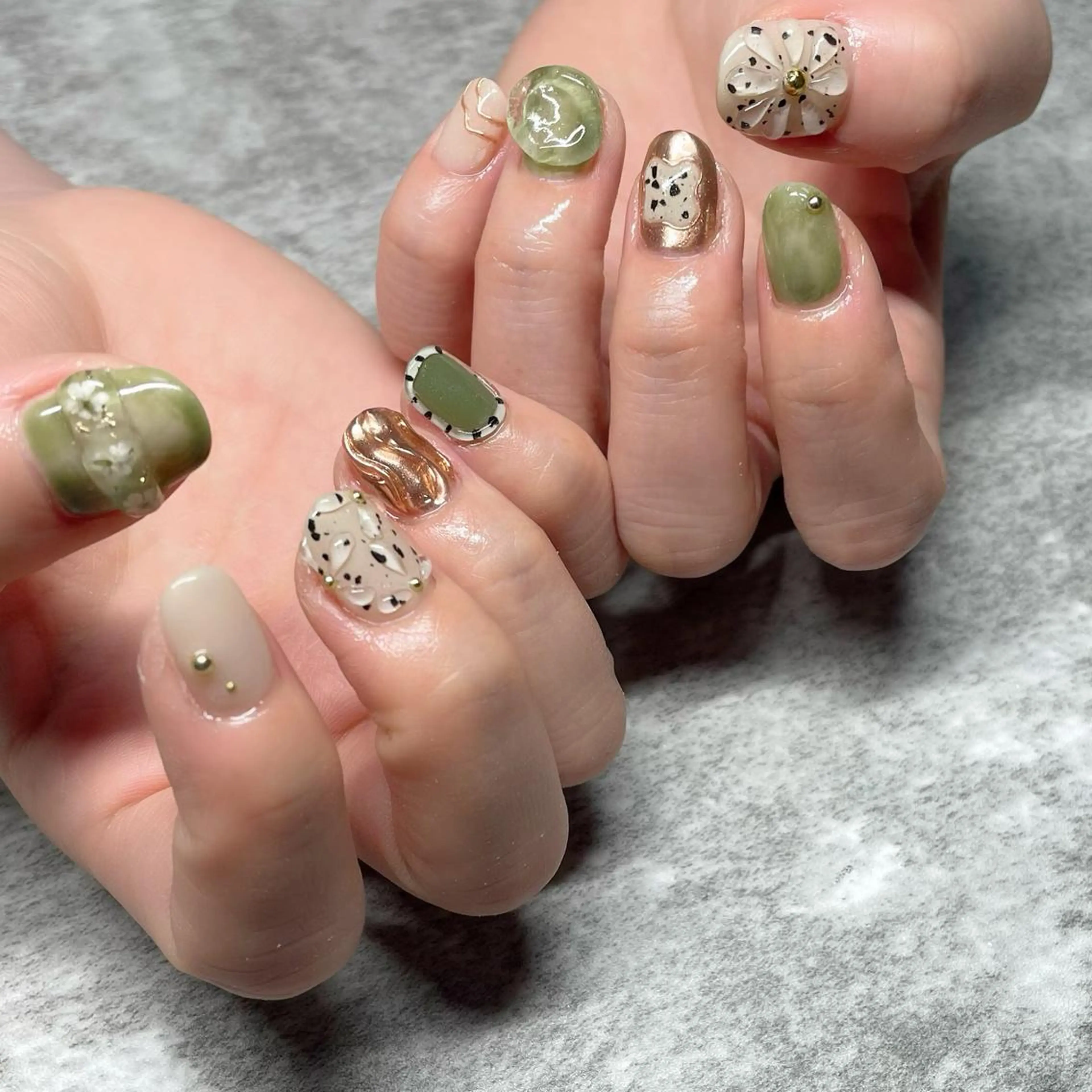 ネイル ハンドネイル y39nail toshiのネイルデザイン