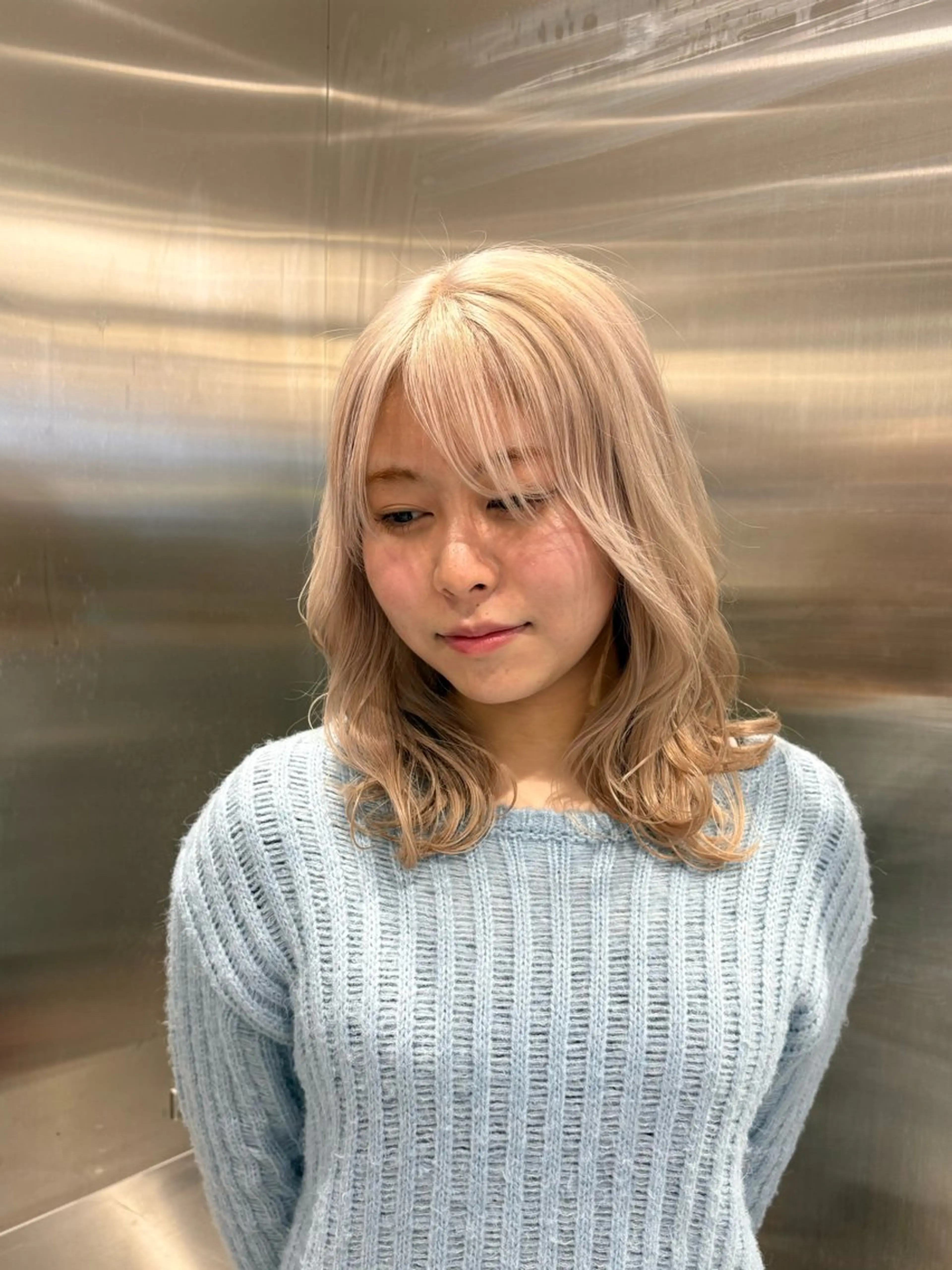 ミディアム カラー ミディアムパーマ バレイヤージュ ブリーチ ケアブリーチ ダブルカラー ヘアカラー シャドウパーマ/ ルーズパーマ/メンズのヘアスタイル