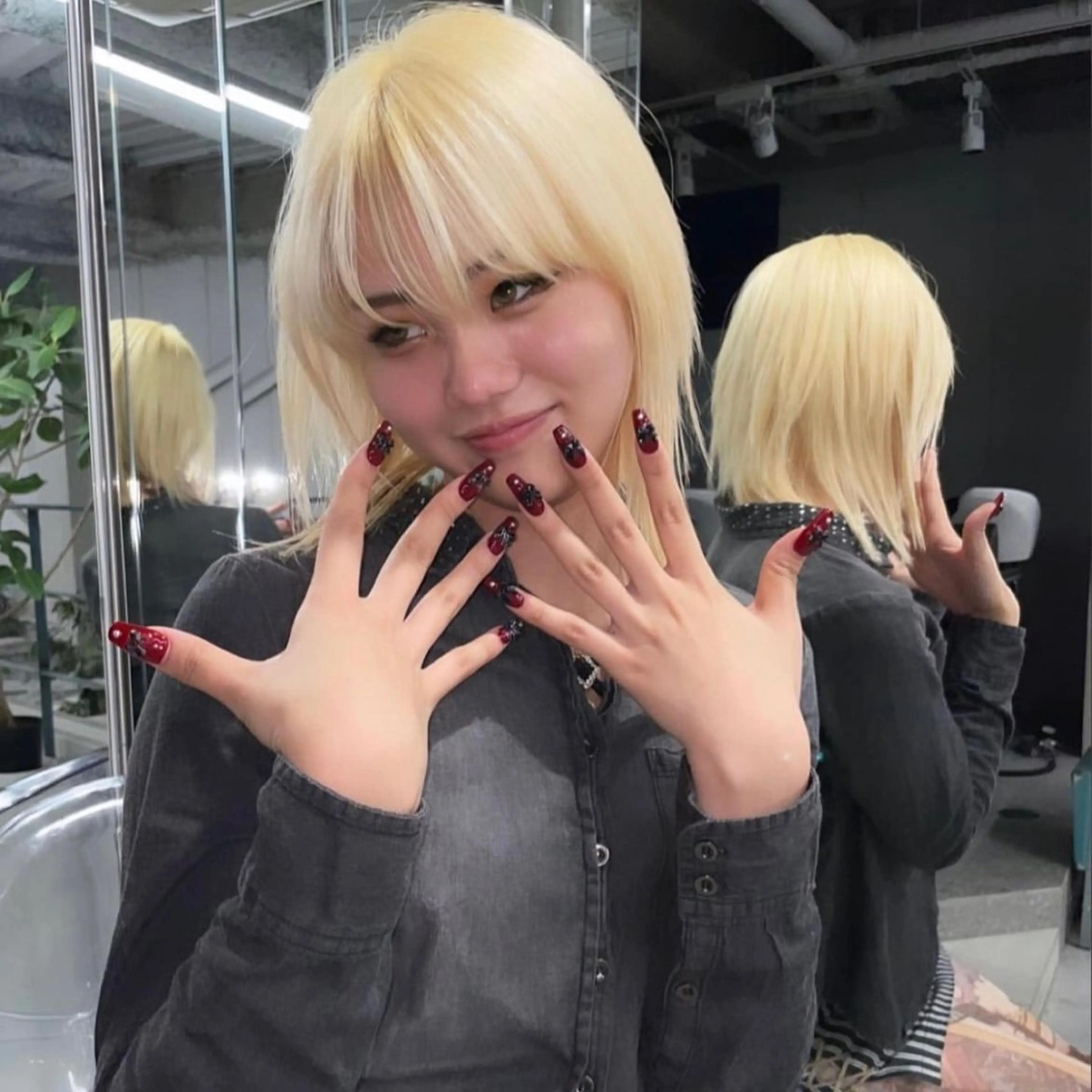 ショート カラー 花香竜太/エクステ /ハイトーンカラーのヘアスタイル