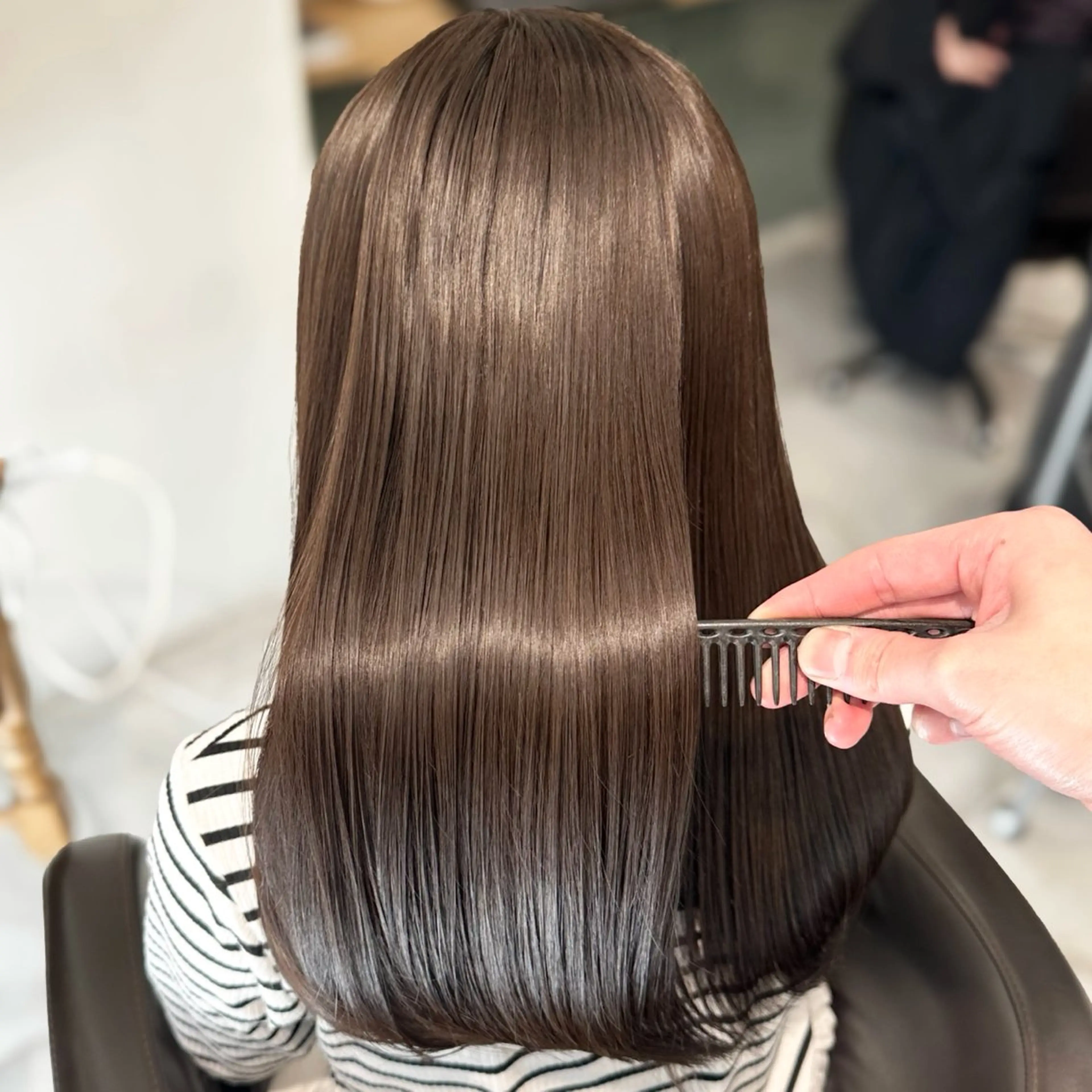 ロング カラー カット ヘアカラー トリートメント ブリーチなし/レイヤ ー特化🌈Tommyのヘアスタイル