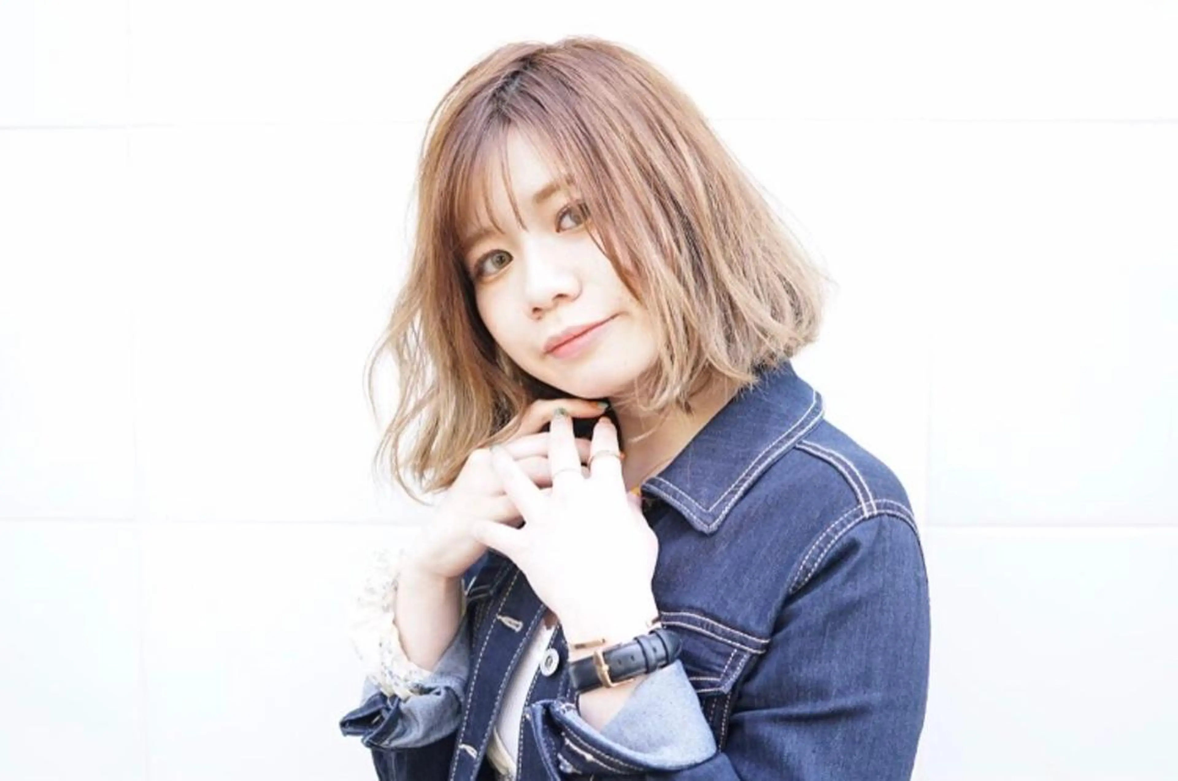 ミディアム アルター市川  いづみのヘアスタイル