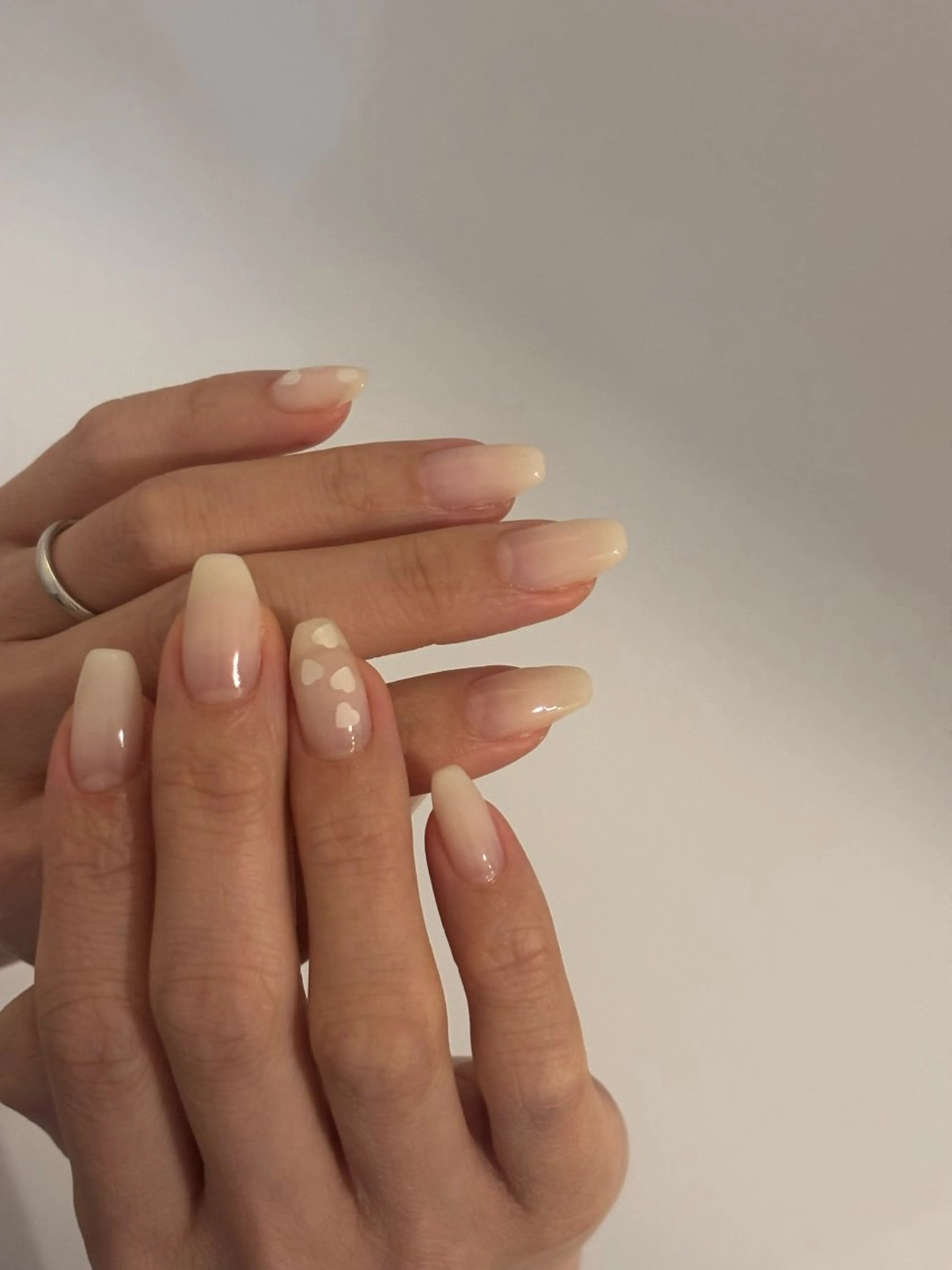 ネイル ハート ハンドネイル Elio 国泰寺のネイルデザイン