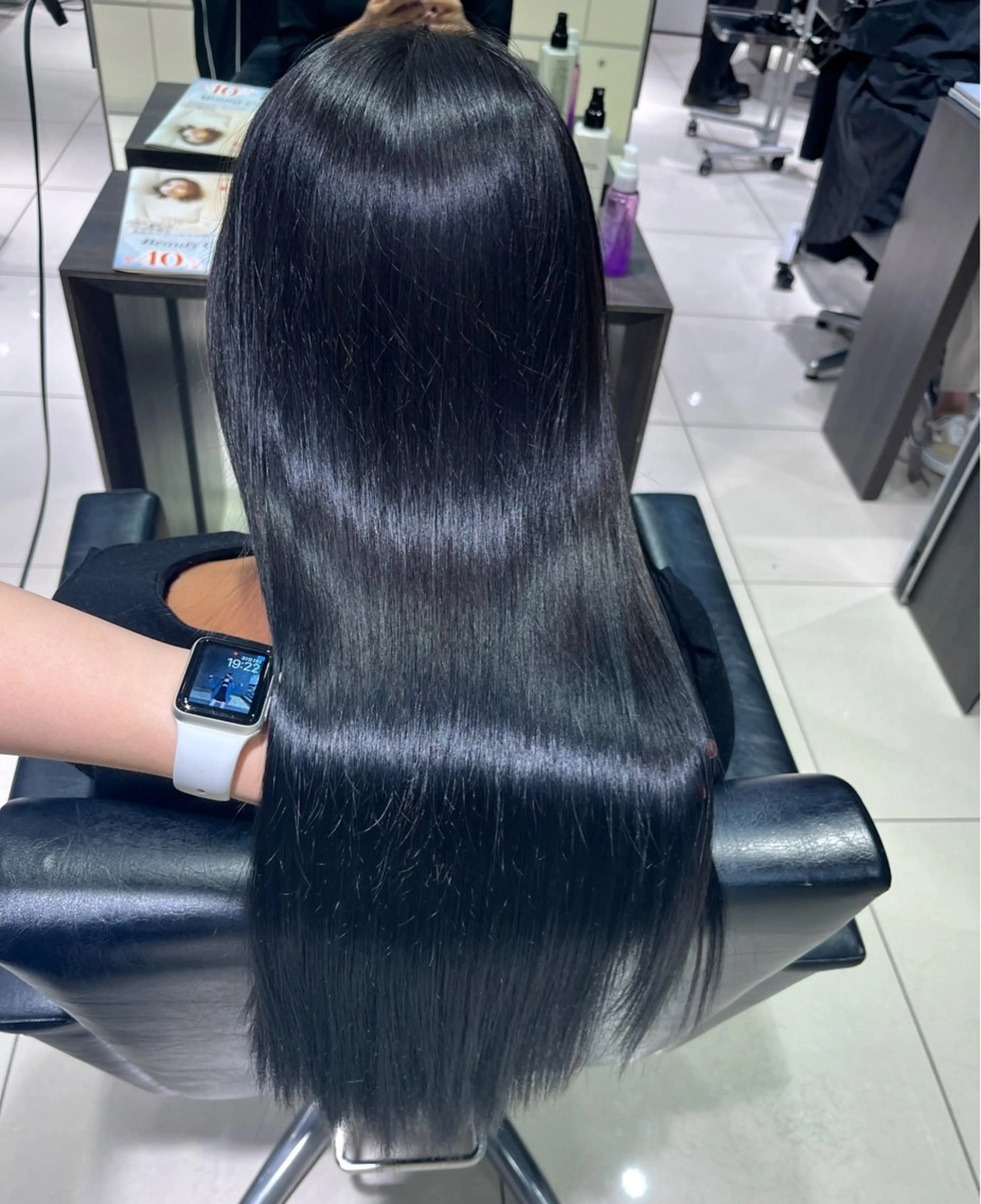 ロング 髪質改善/透明感カラ ー/レイヤー/あやはのヘアスタイル