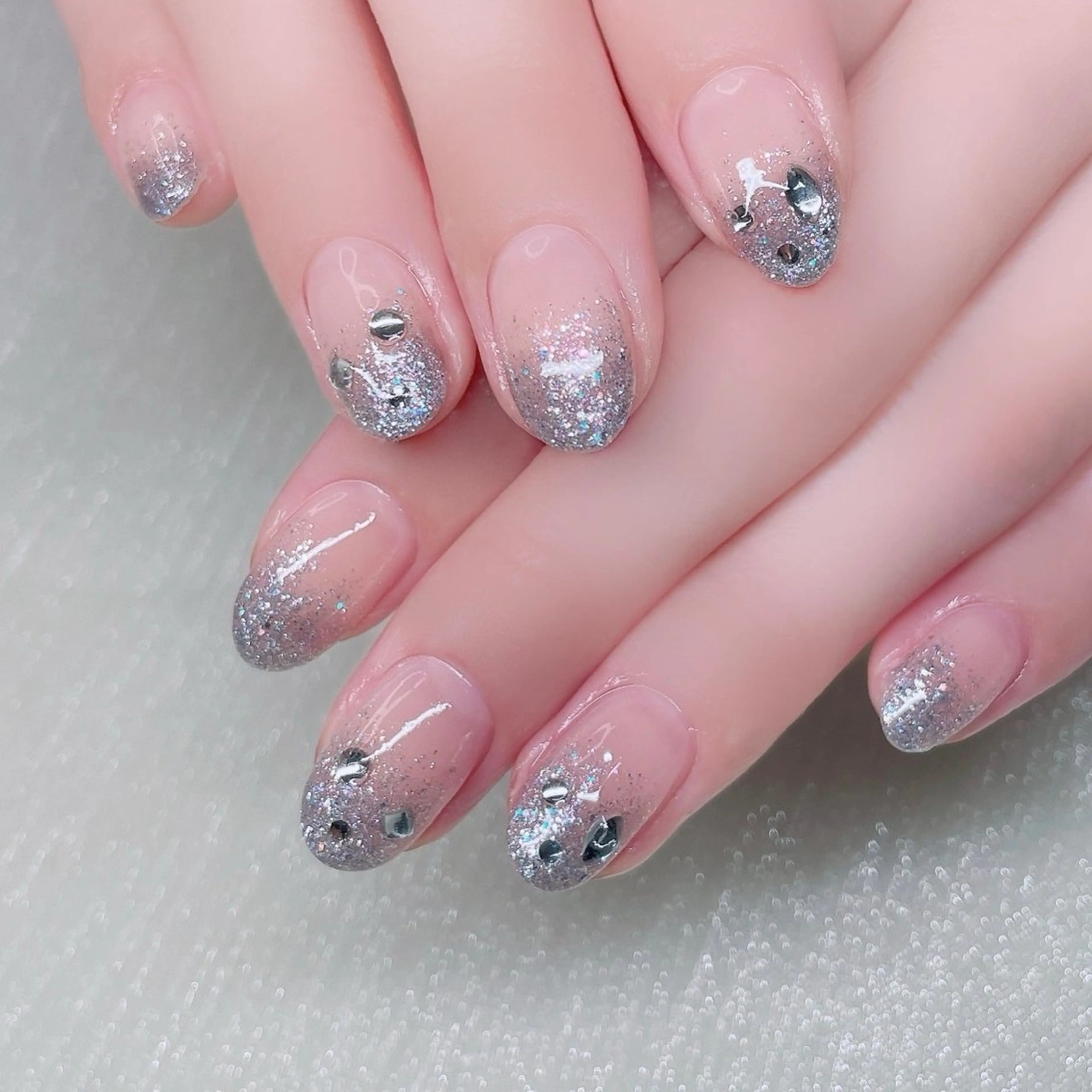 ネイル ハンドネイル Nailist suzuのネイルデザイン