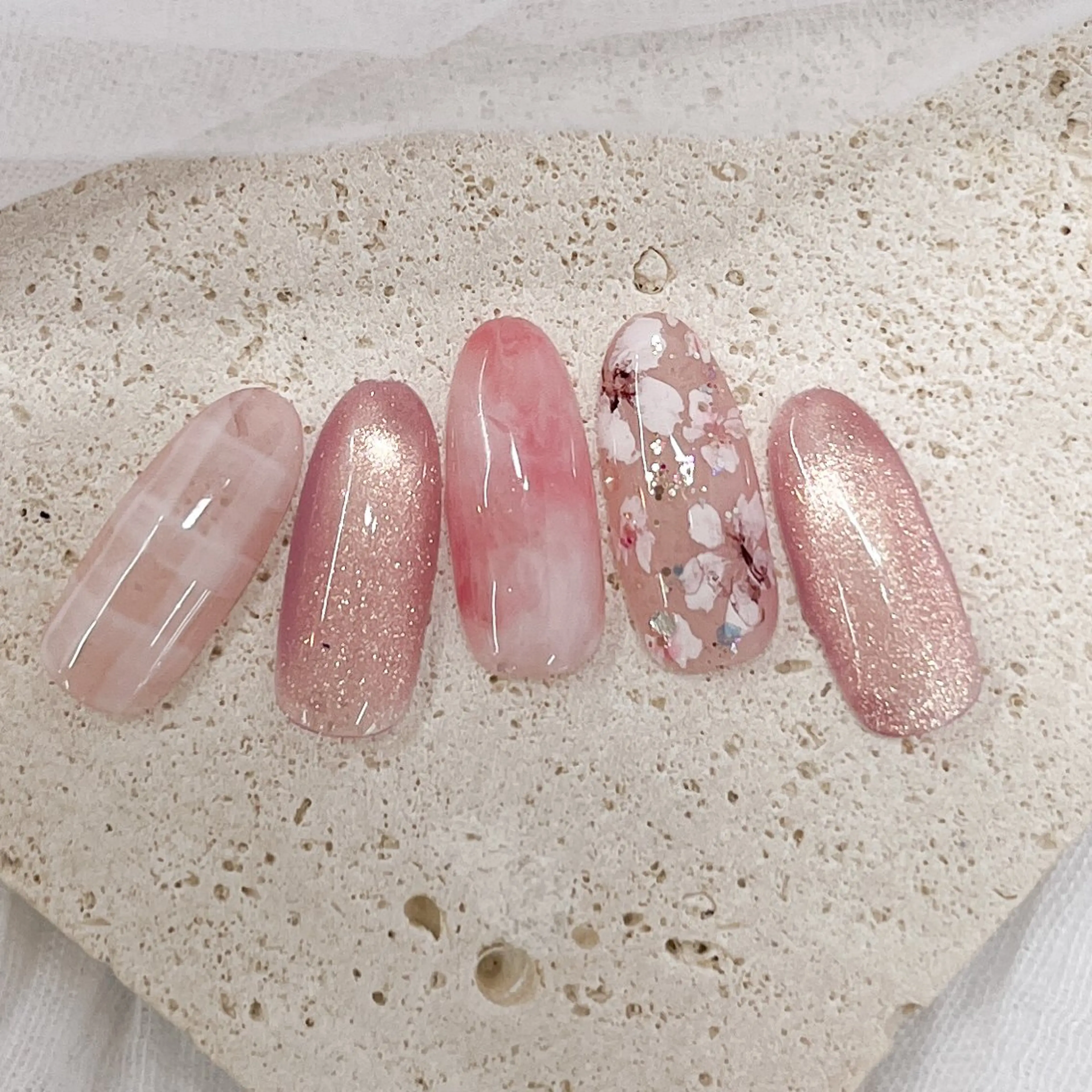 ネイル ハンドネイル NailSalon CutiePutiのネイルデザイン