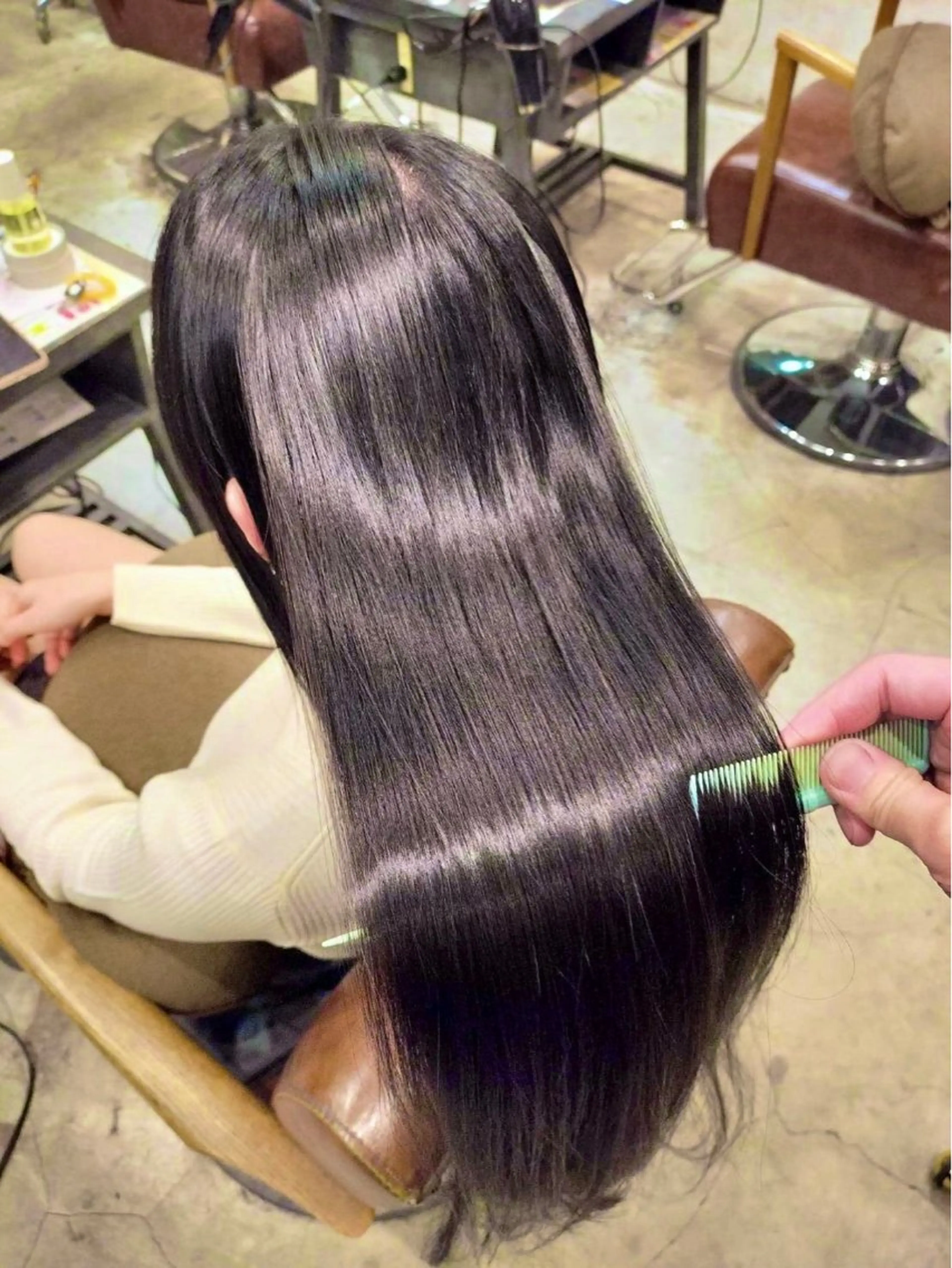 ロング カラー 笑顔100点で接客／ TATEのマツエク・マツパデザイン