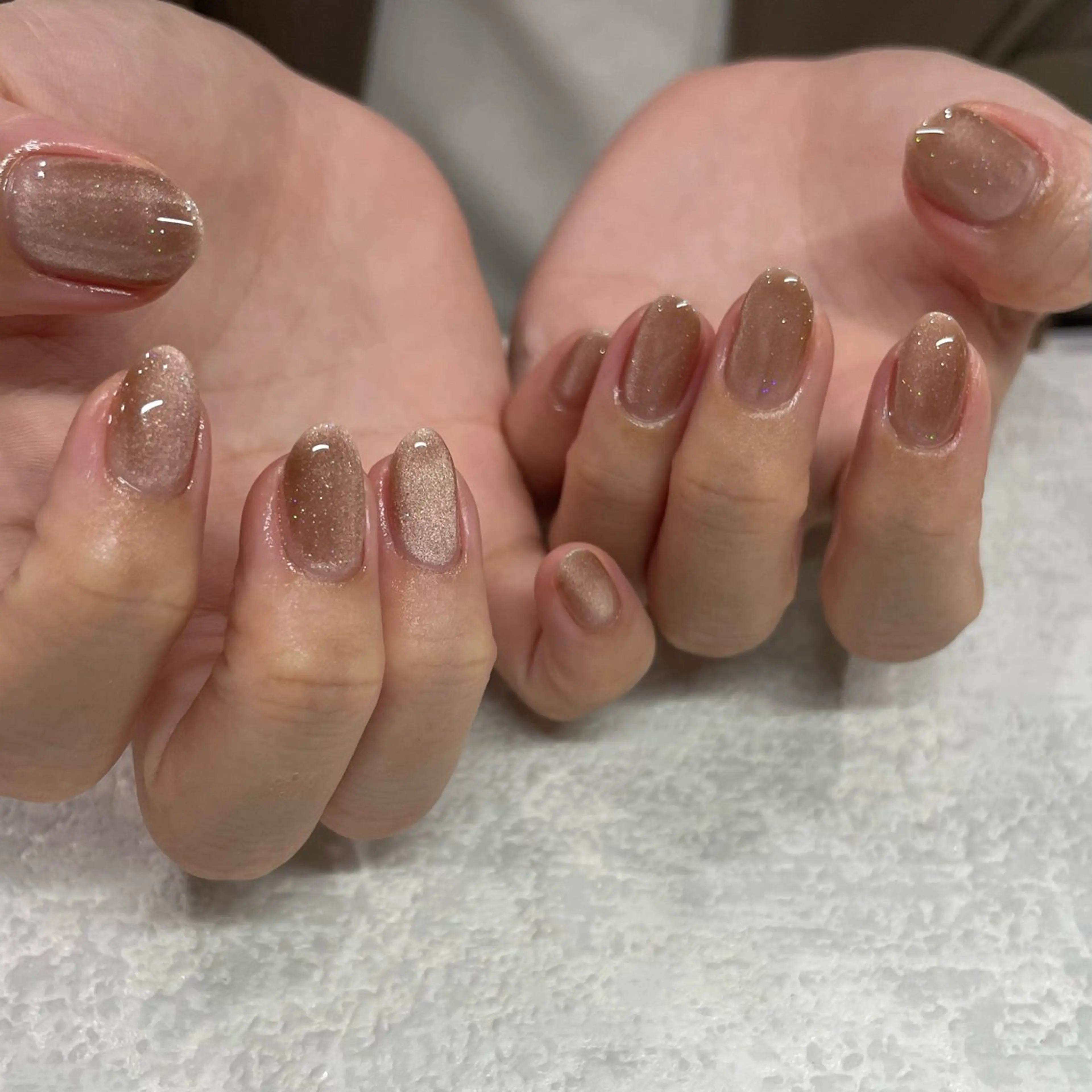 ネイル パラジェルサロン 大人女性が通うサロンのネイルデザイン