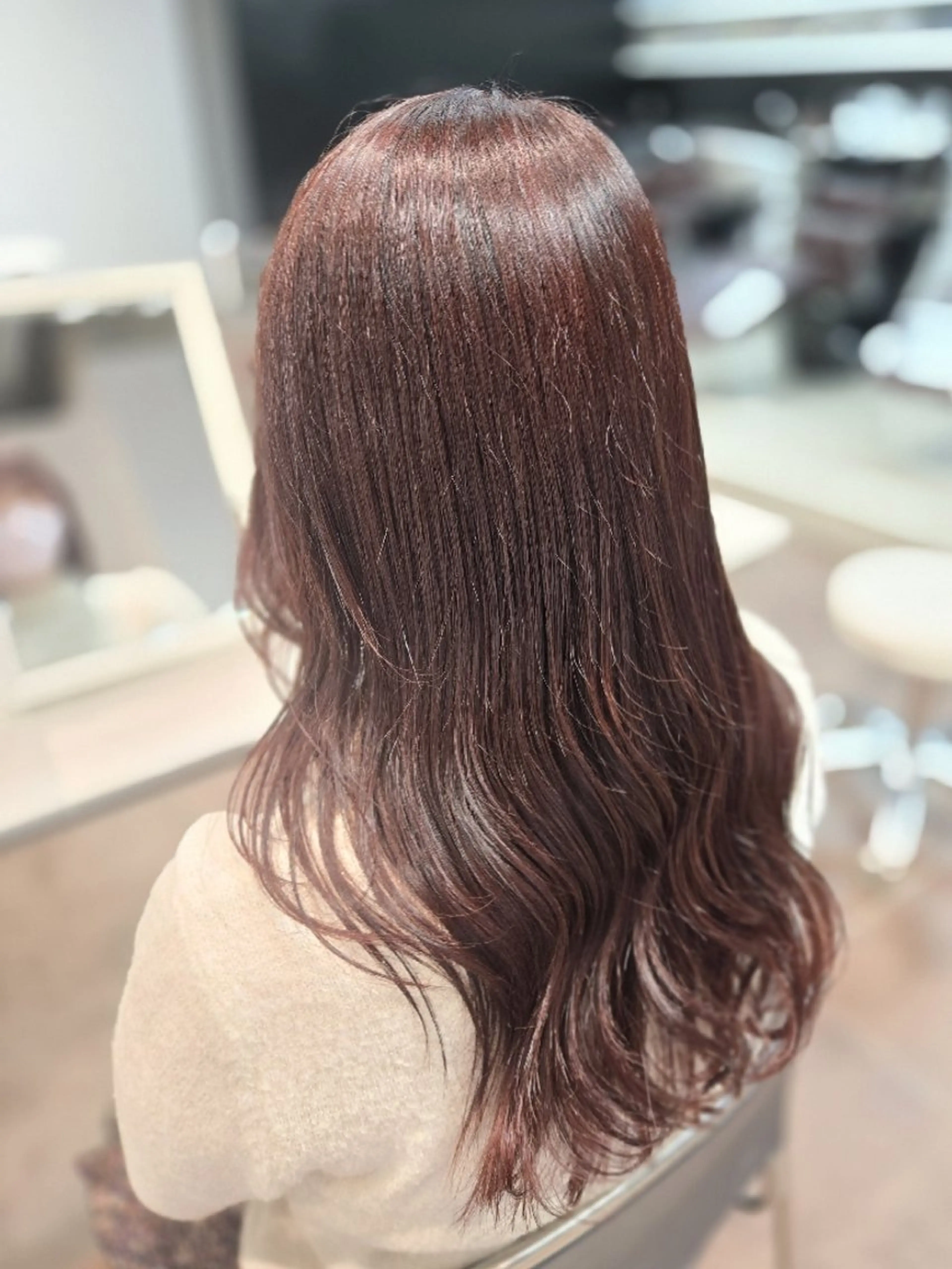 ロング 近藤 菜々美のヘアスタイル