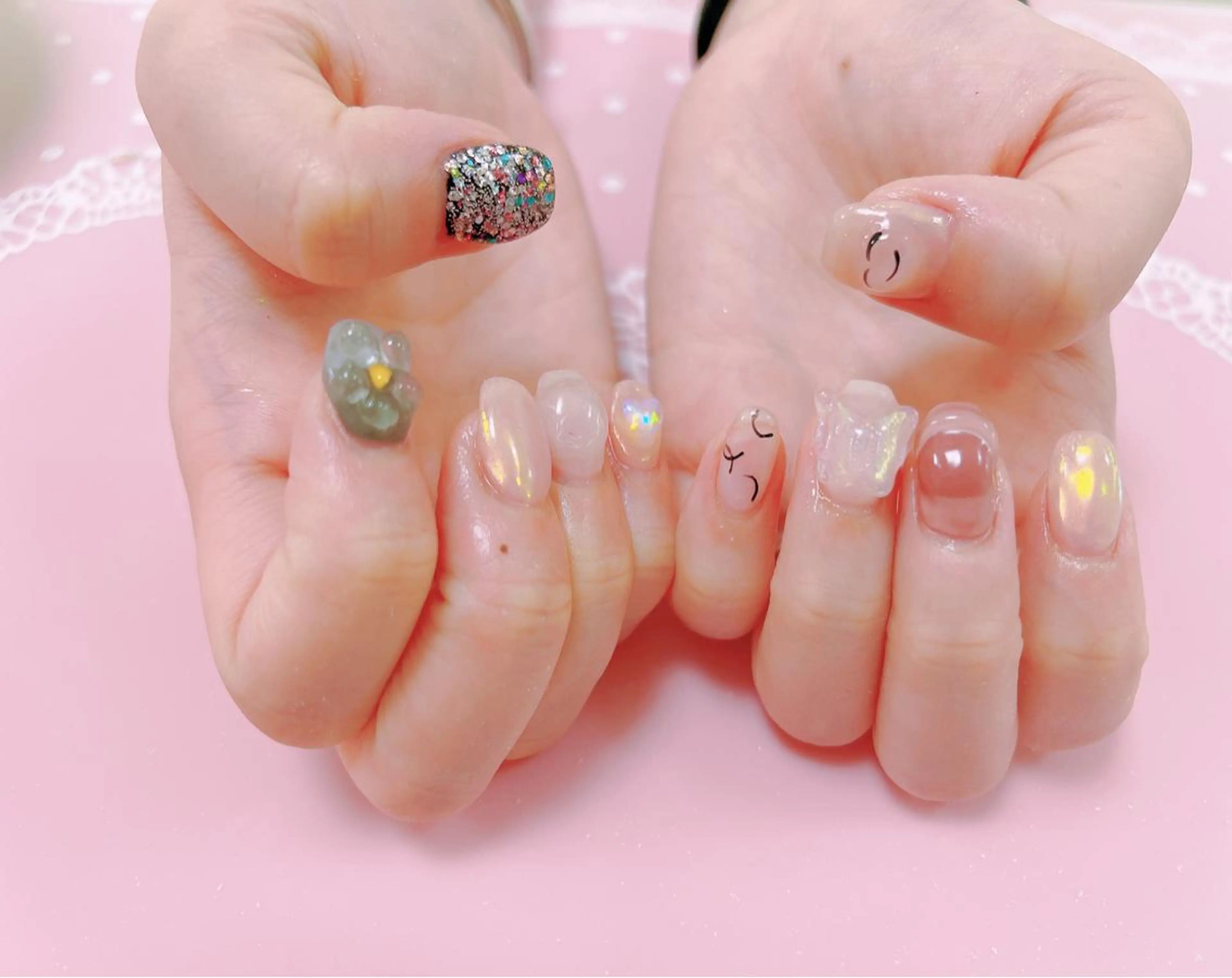 ネイル はぴねす所属・横浜 美夢のネイルデザイン