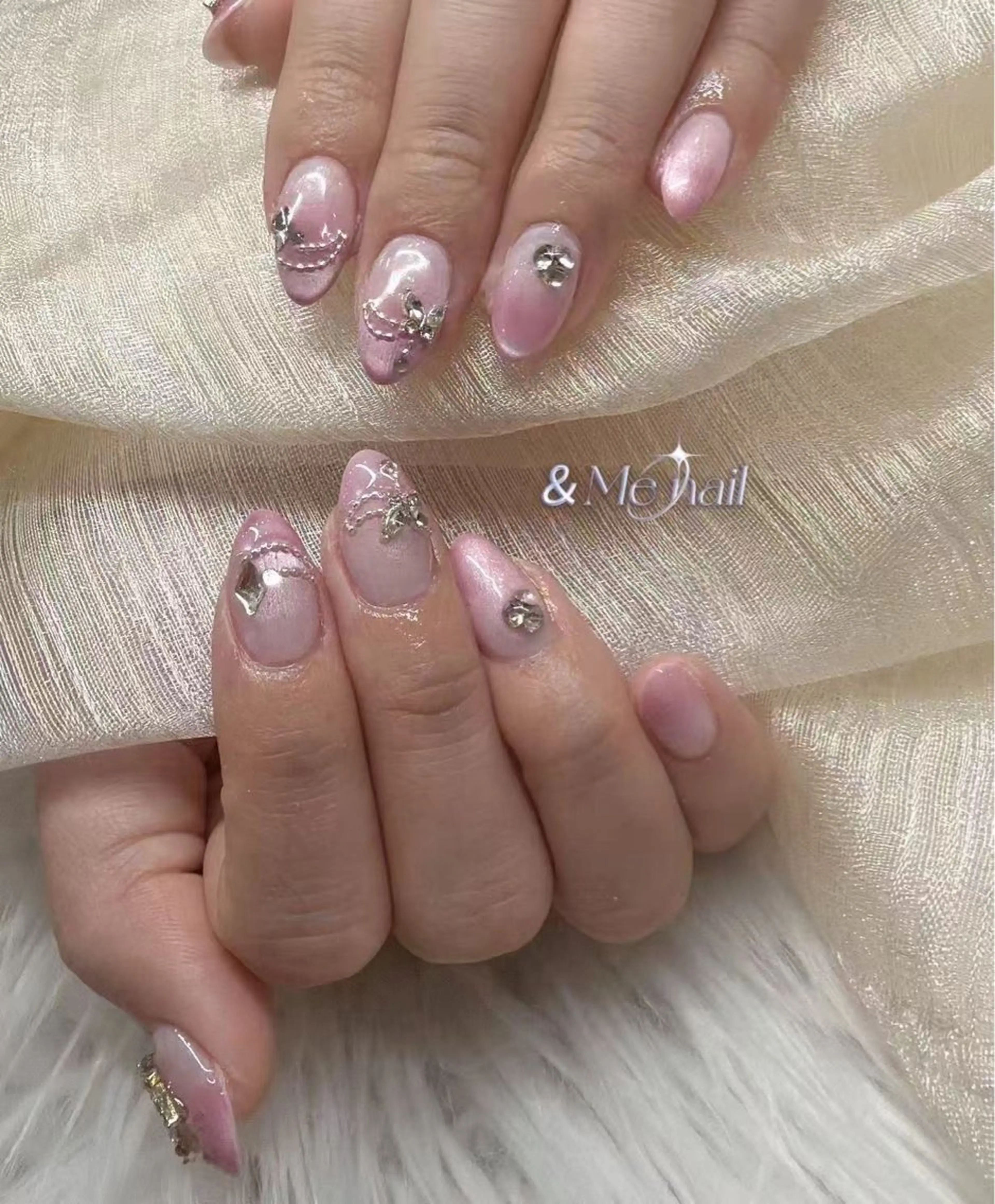 ネイル ハンドネイル &ME makiのネイルデザイン