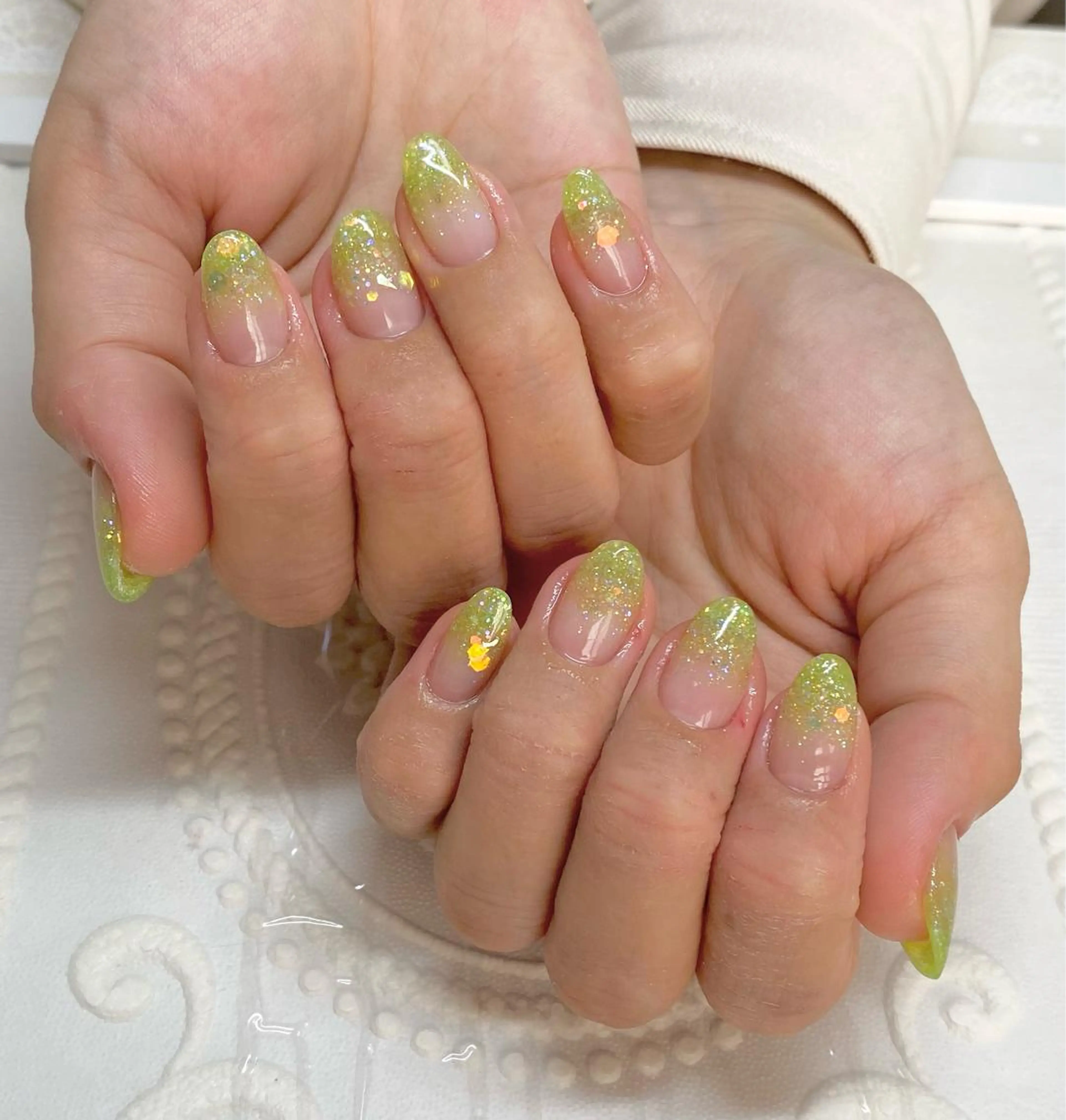 ショート ネイル グリーン ホログラムネイル パステルネイル ハンドネイル LUNE NAILのその他イメージ