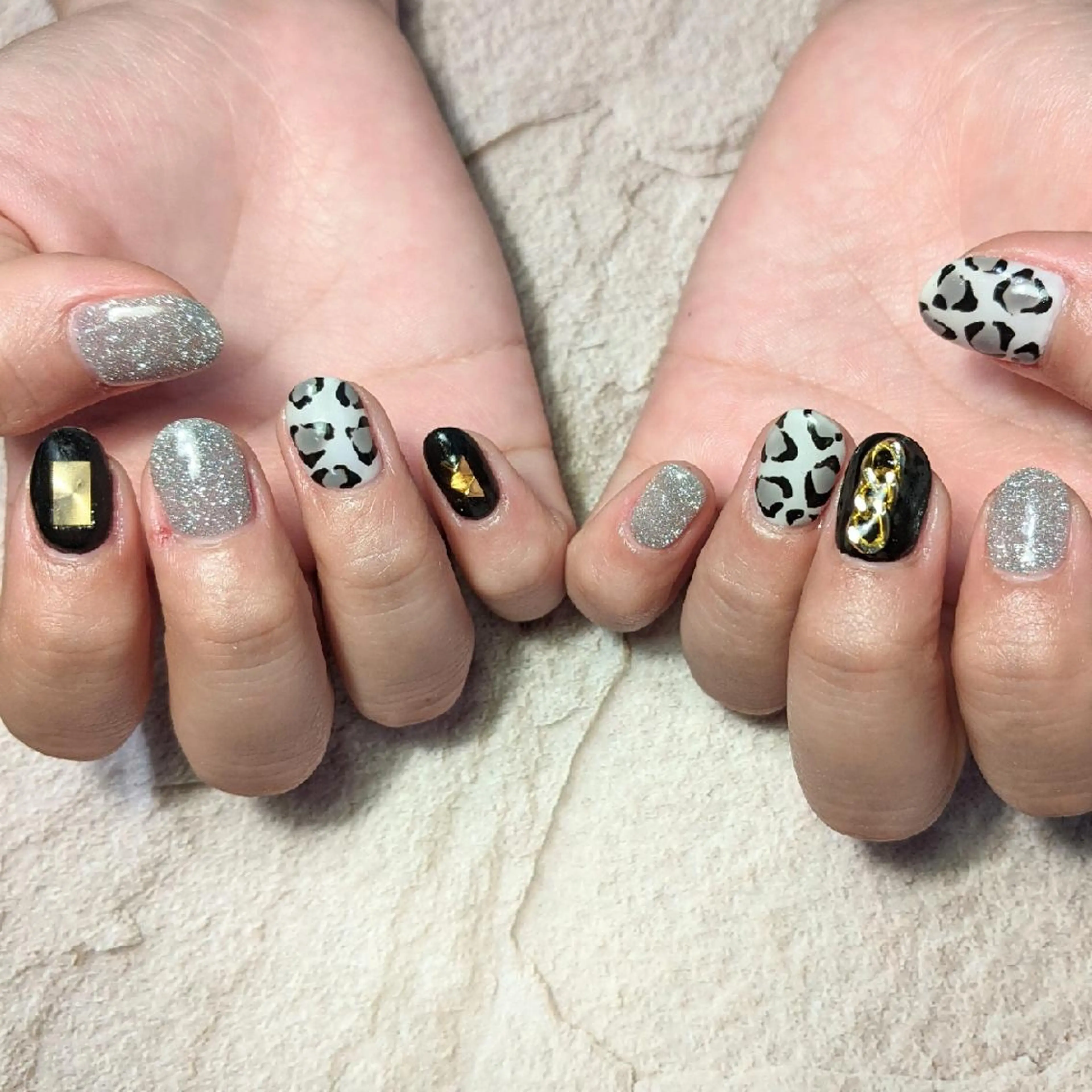 ネイル ｱｲﾗｯｼｭ ﾈｲﾙ ｻﾛﾝ つけるのマツエク・マツパデザイン