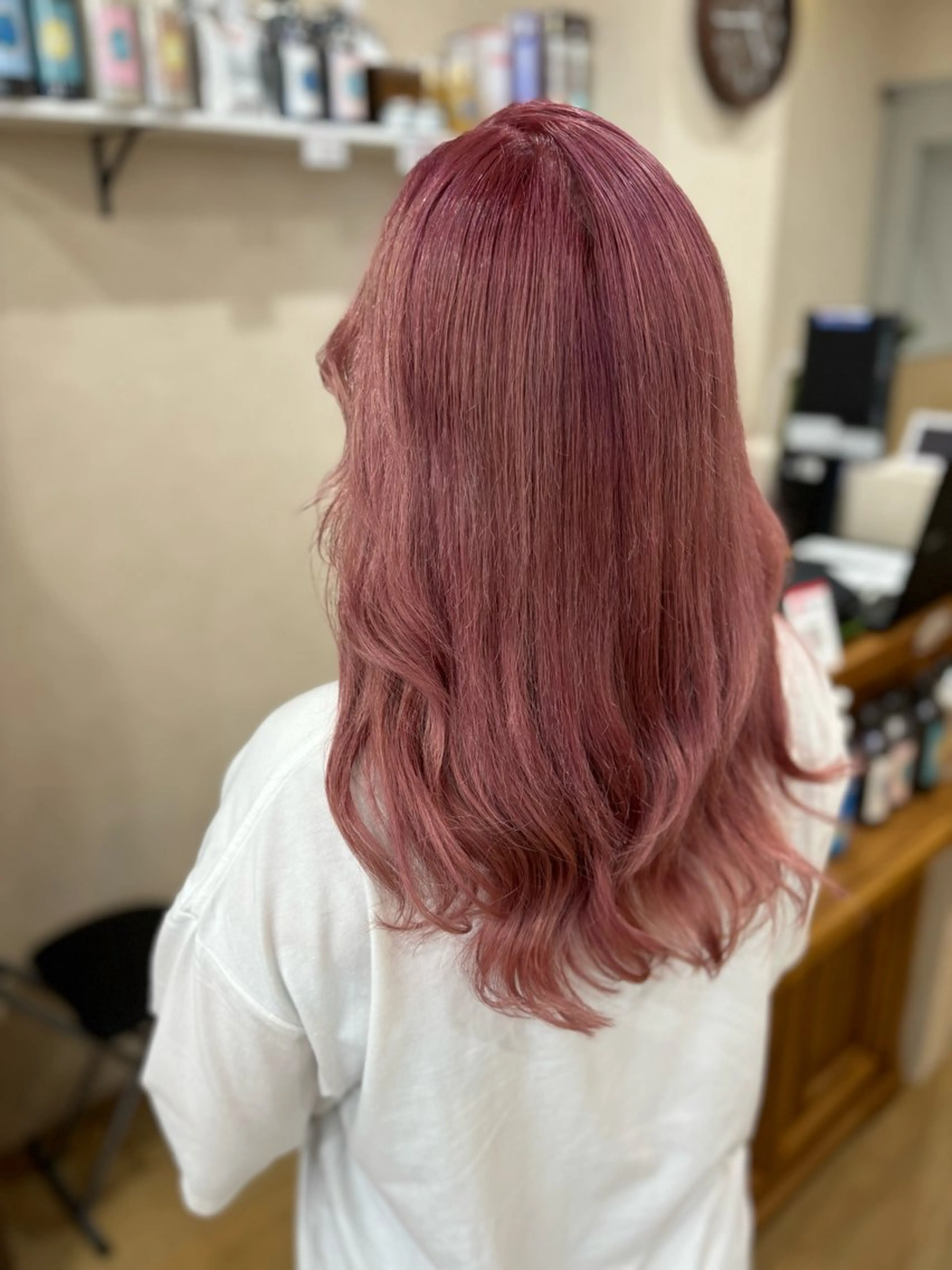 ミディアム カラー 坂野 結子のヘアスタイル