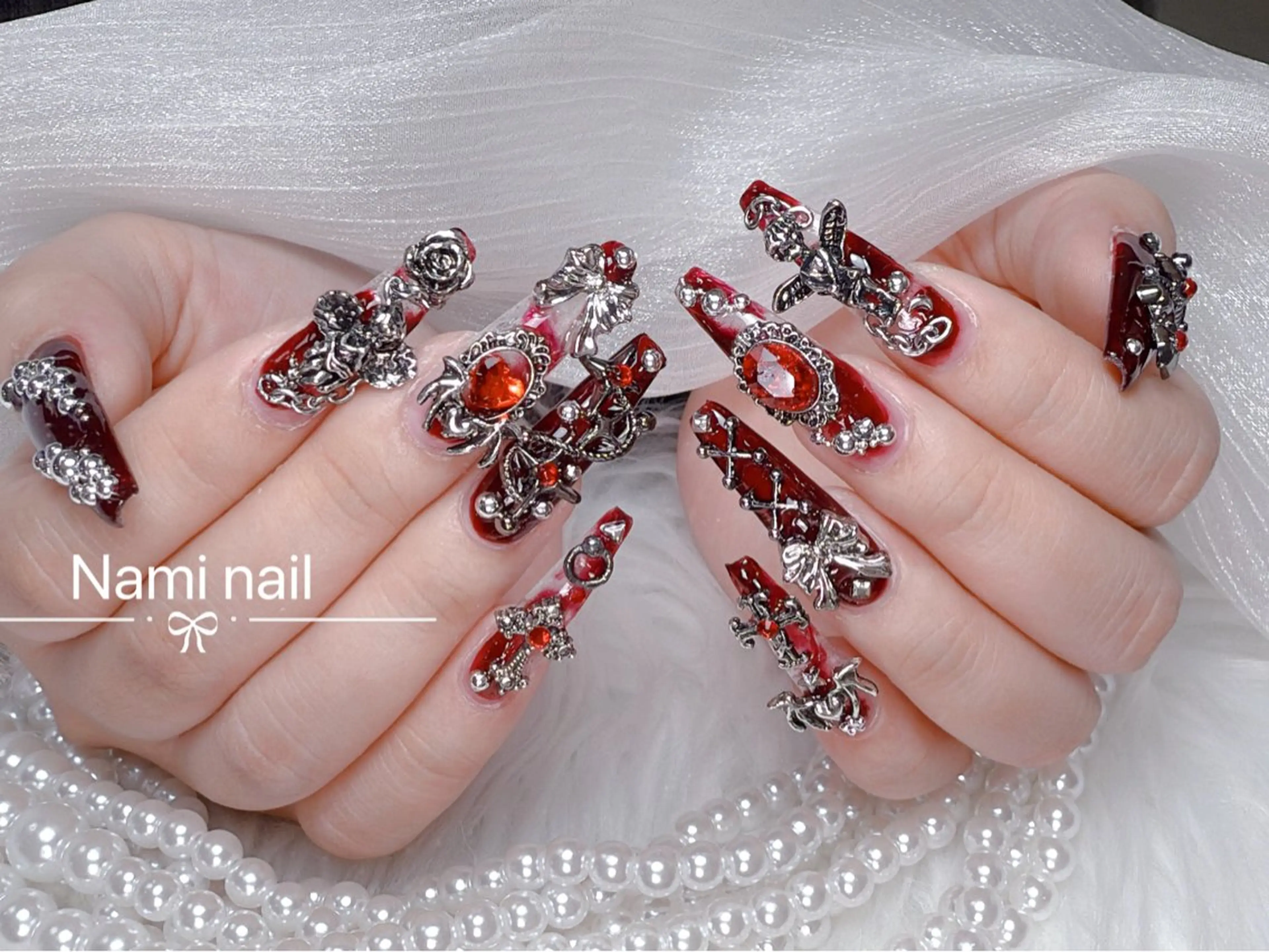 ネイル 長さ出し ガーリー 韓国ネイル ロングネイル 持ち込み ハンドネイル Nami nail salonのネイルデザイン