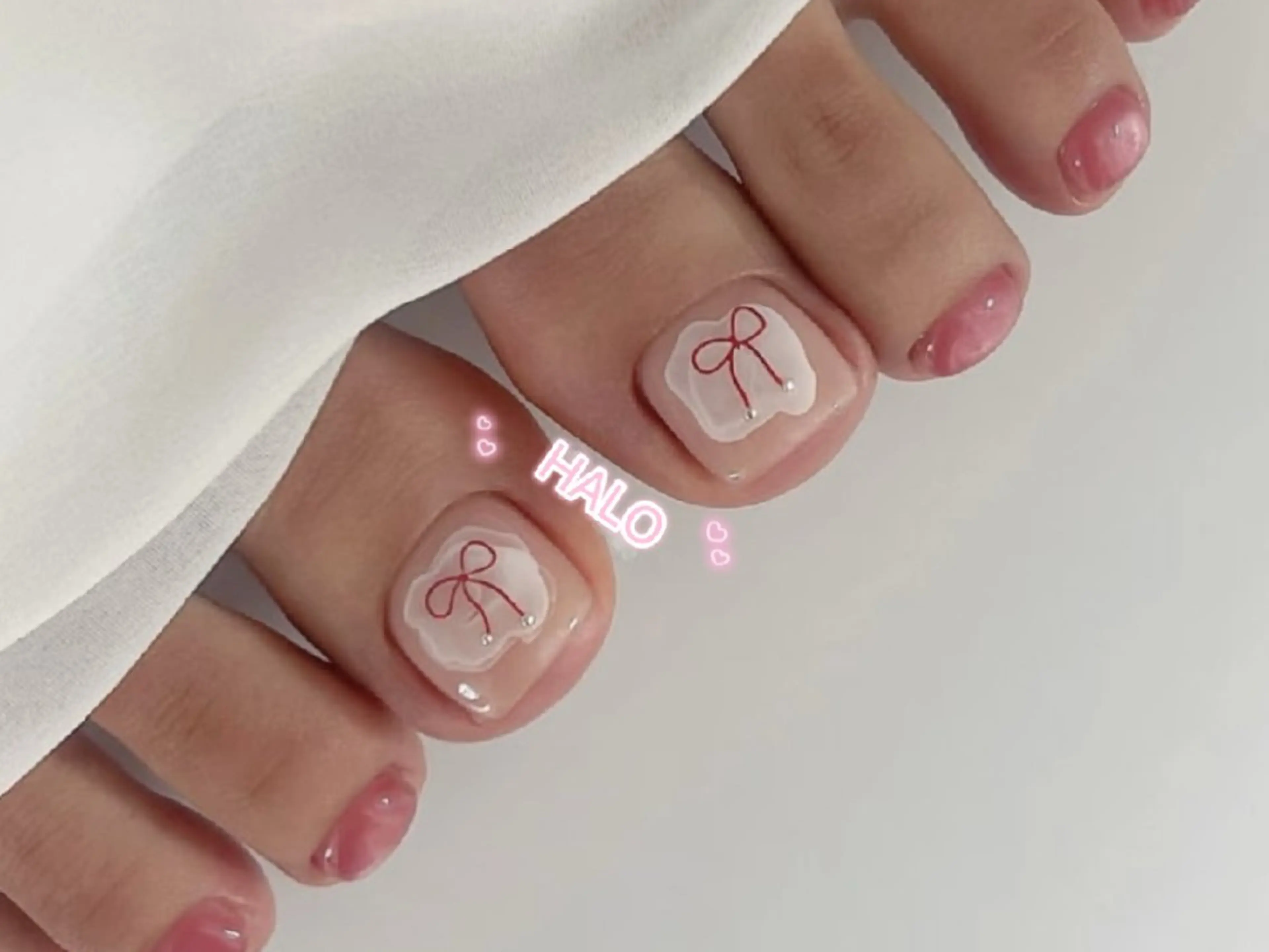 ネイル チークネイル フラッシュネイル フットネイル フレンチネイル ジェルネイル HALOネイルサロン YIYIのネイルデザイン