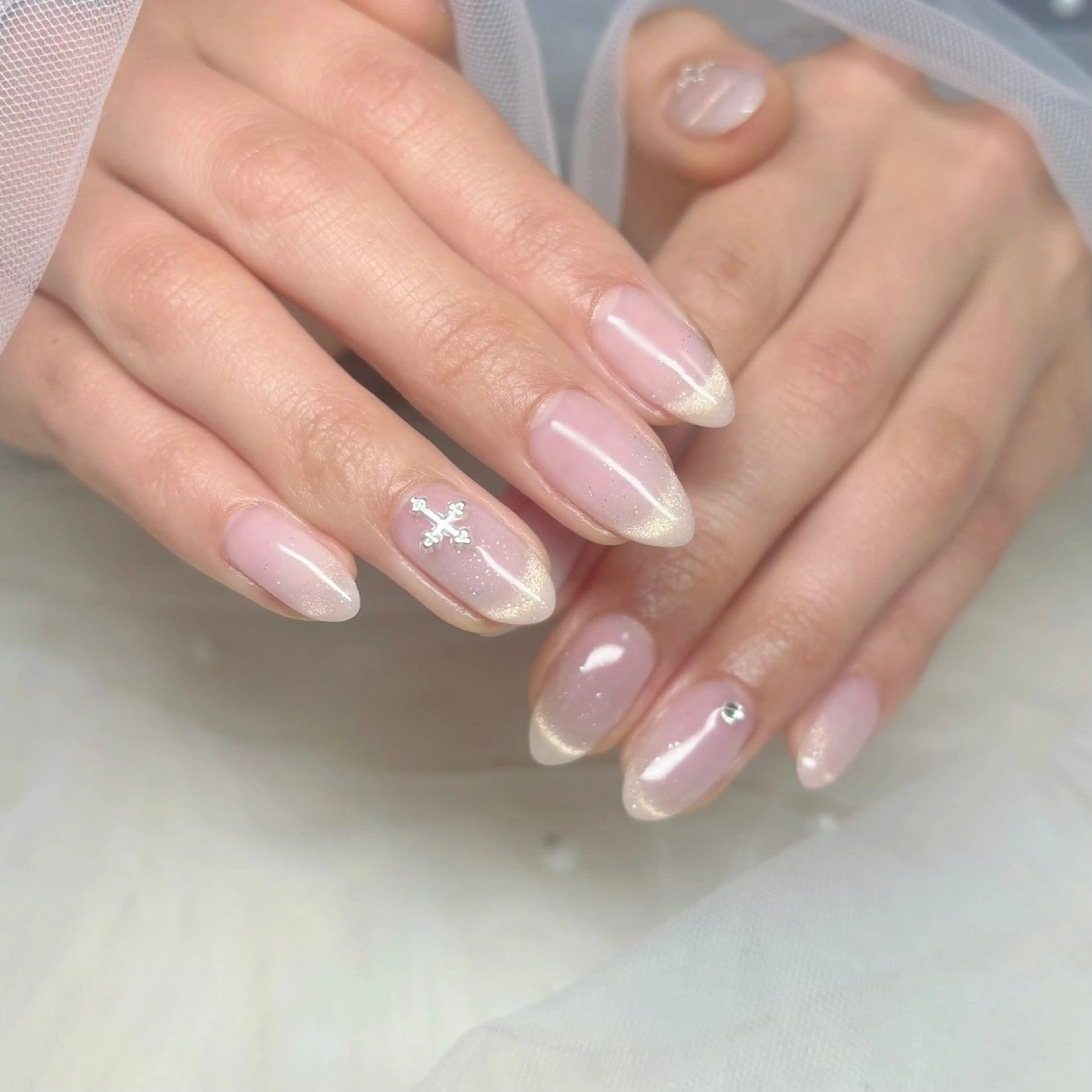 ネイル フレンチネイル マグネットネイル マグネットフレンチ ハンドネイル Y🩵 Jasmineのネイルデザイン