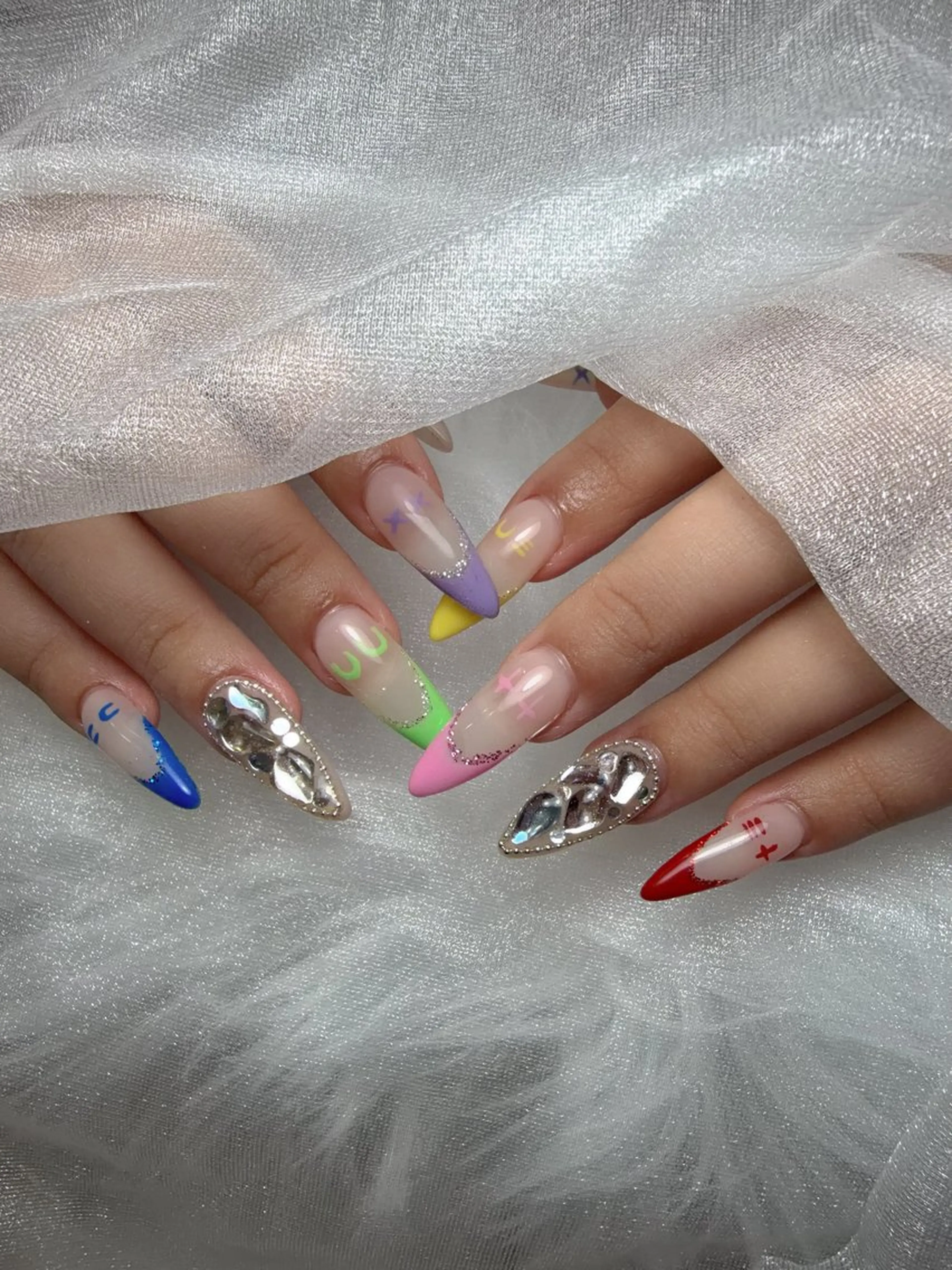 ネイル ハンドネイル e.b.mimi Wakanaのネイルデザイン