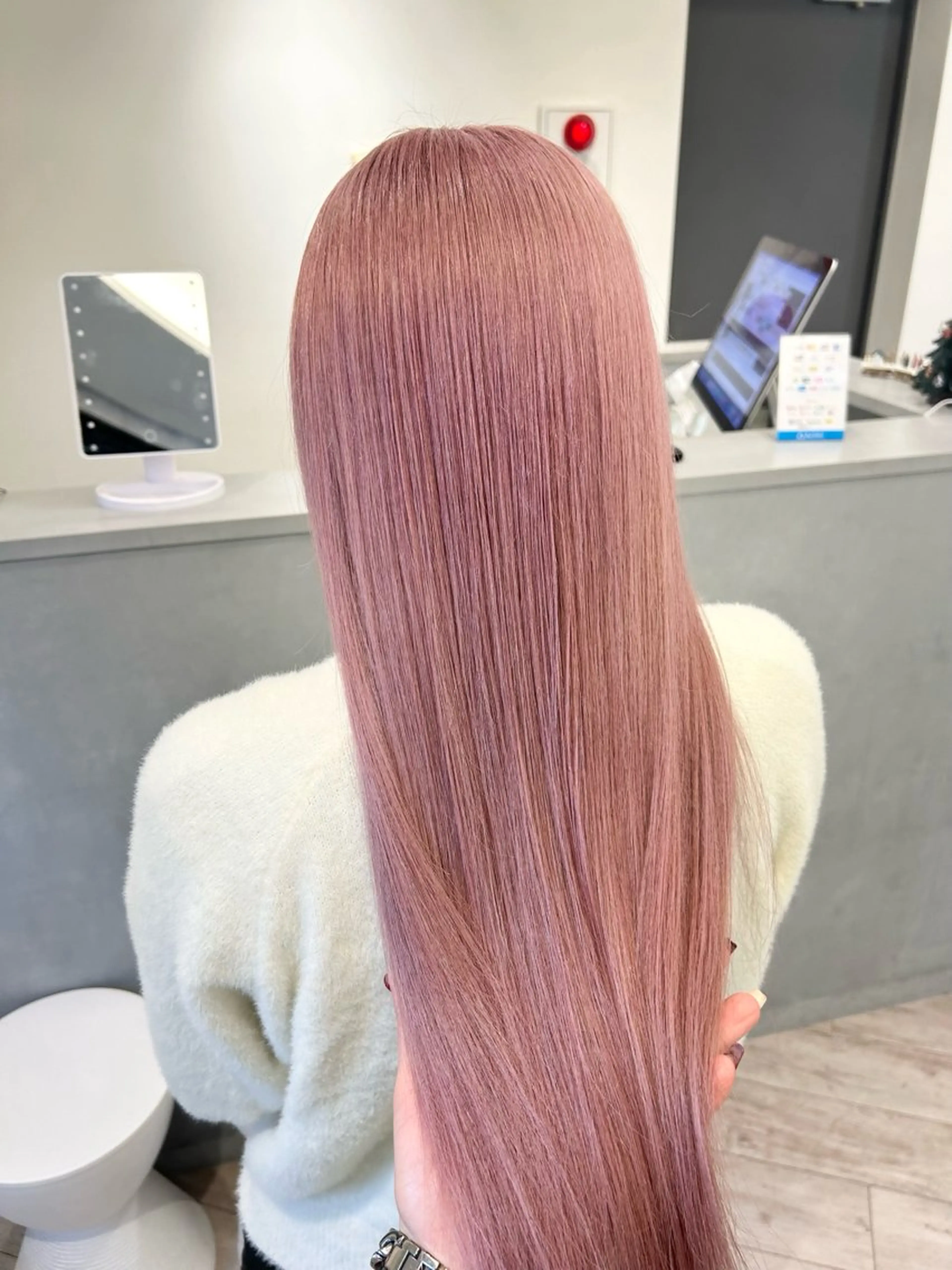 ロング カラー ヘアカラー ハイトーン特化サロン 🍑momo🍑のヘアスタイル