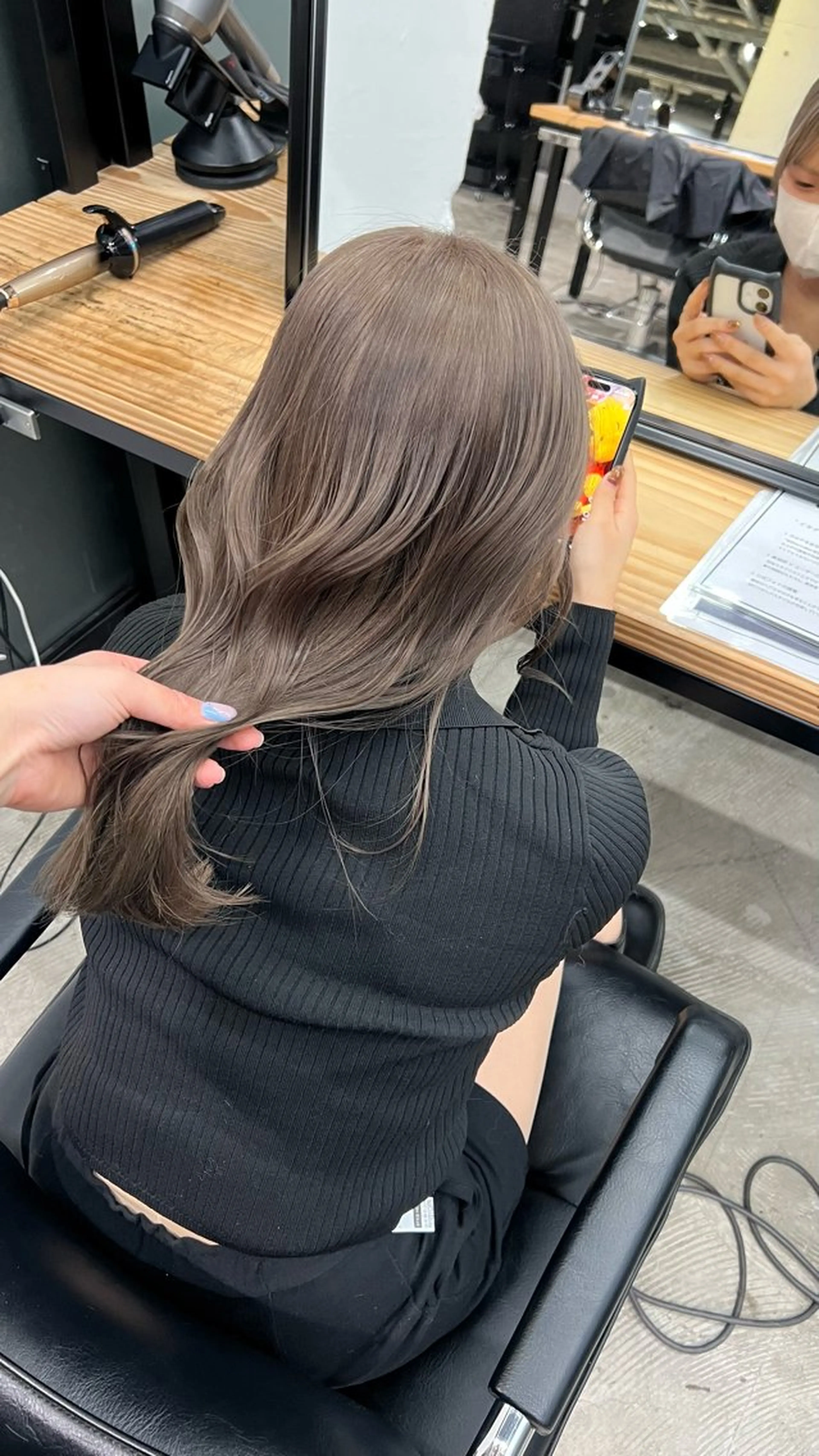 ロング カラー 🎀miyu🎀 ハイトーン/池袋のヘアスタイル