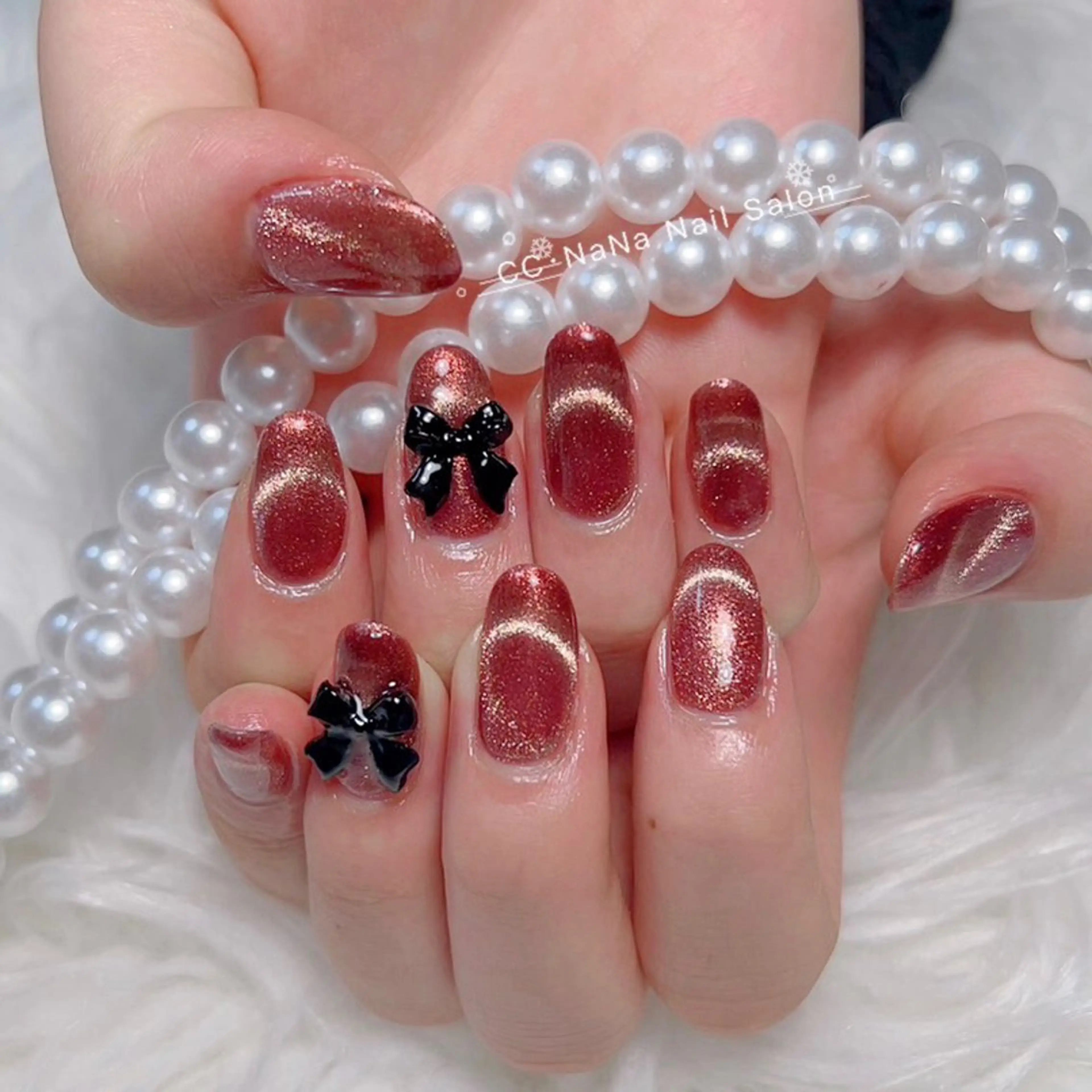 ネイル チークネイル フラッシュネイル ハート キラキラネイル 韓国ネイル ハンドネイル CC NaNa ワンホンネイル🌙Nのネイルデザイン