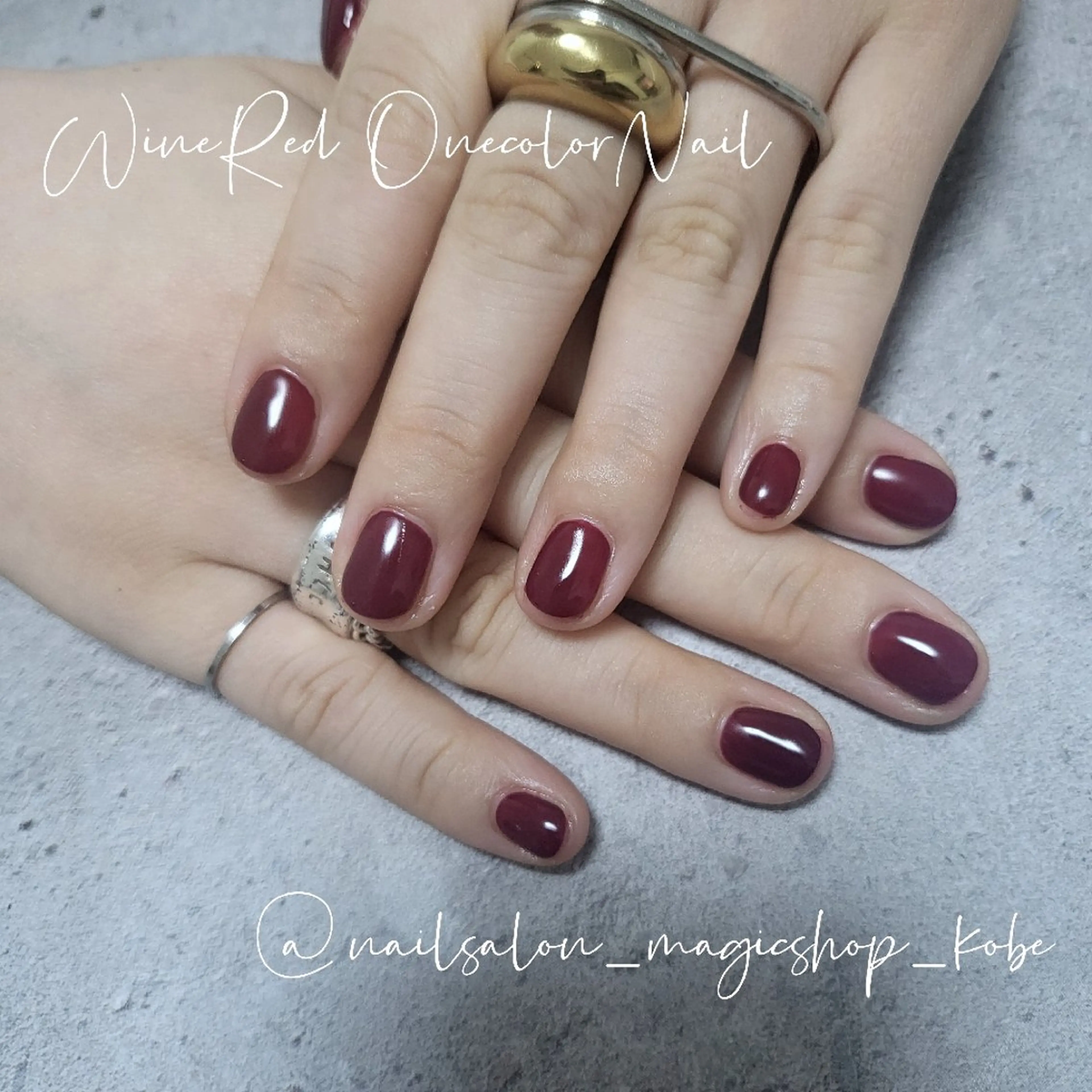 ネイル ボルドー ジェルネイル ワンカラーネイル パープル 赤色 ハンドネイル Nailsalon MagicShopのネイルデザイン
