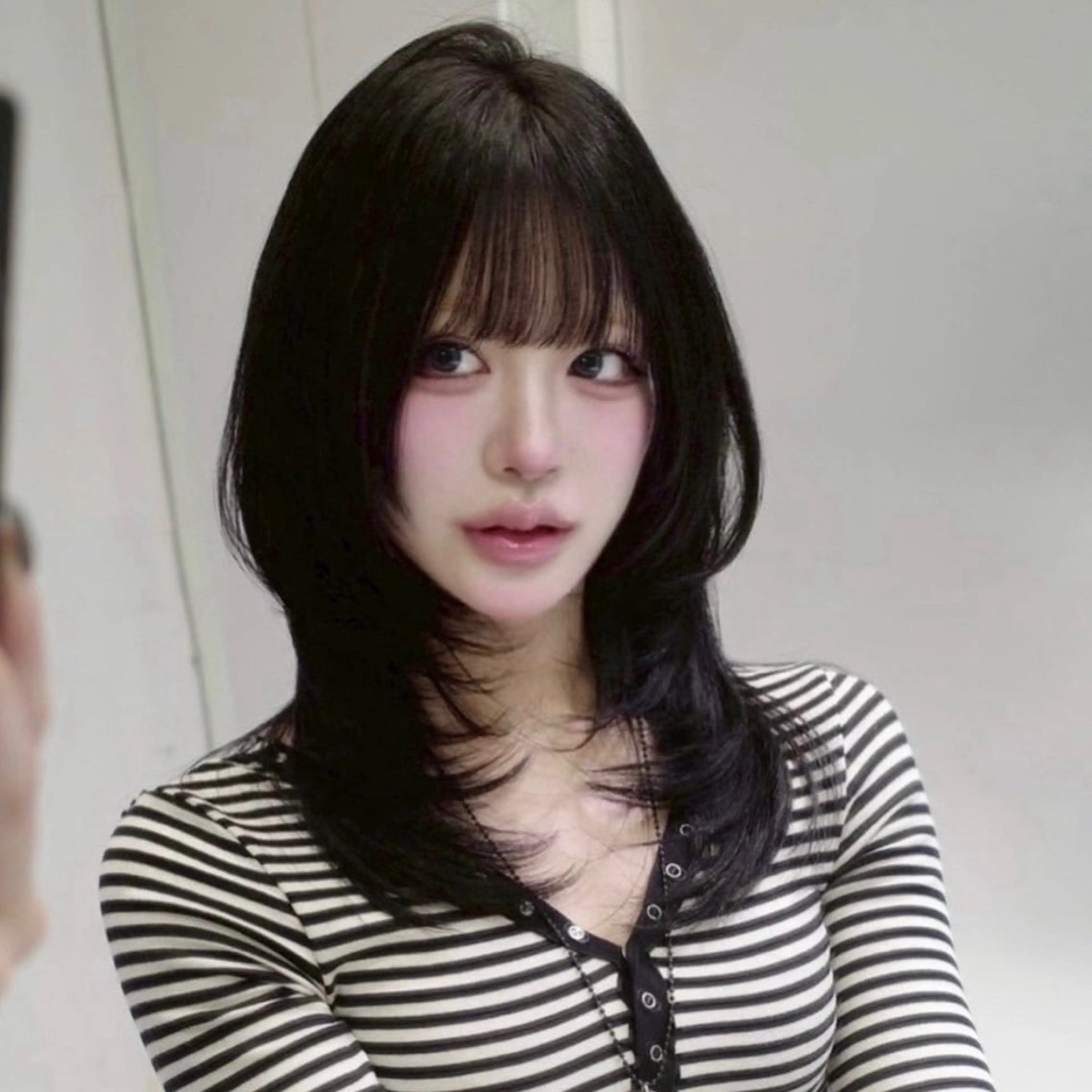 ミディアム くびれヘア 顔周りカット ハイレイヤー 韓国風ヘア レイヤーカット カット ヘアカラー トリートメント がわ/ハイレイヤー /ハイトーンカラーのヘアスタイル