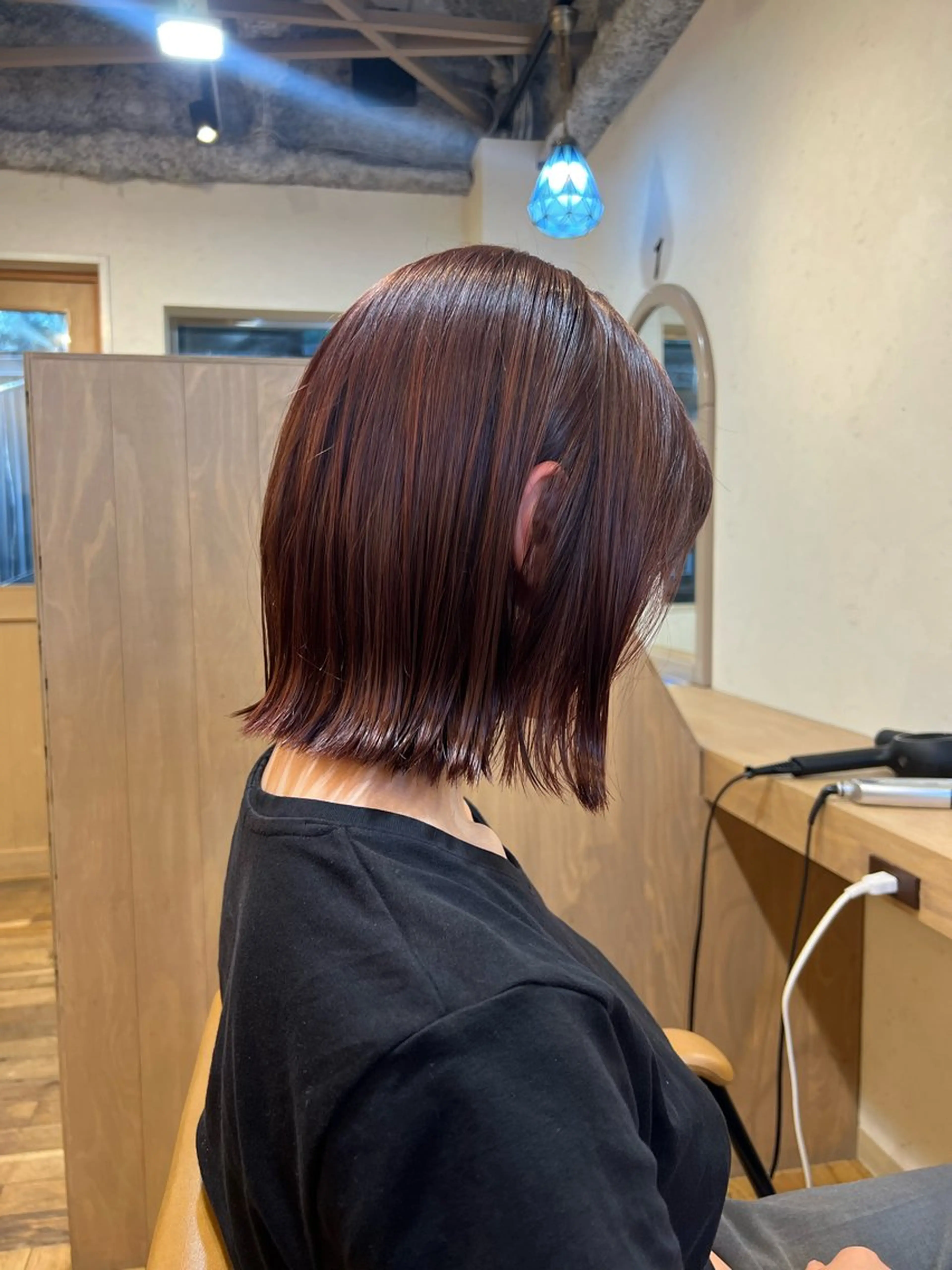 ショート カラー ブラウンカラー ピンクカラー ピンクブラウン ボブ 神戸ボブ✂️ ioe三宮/田 伸佳のヘアスタイル