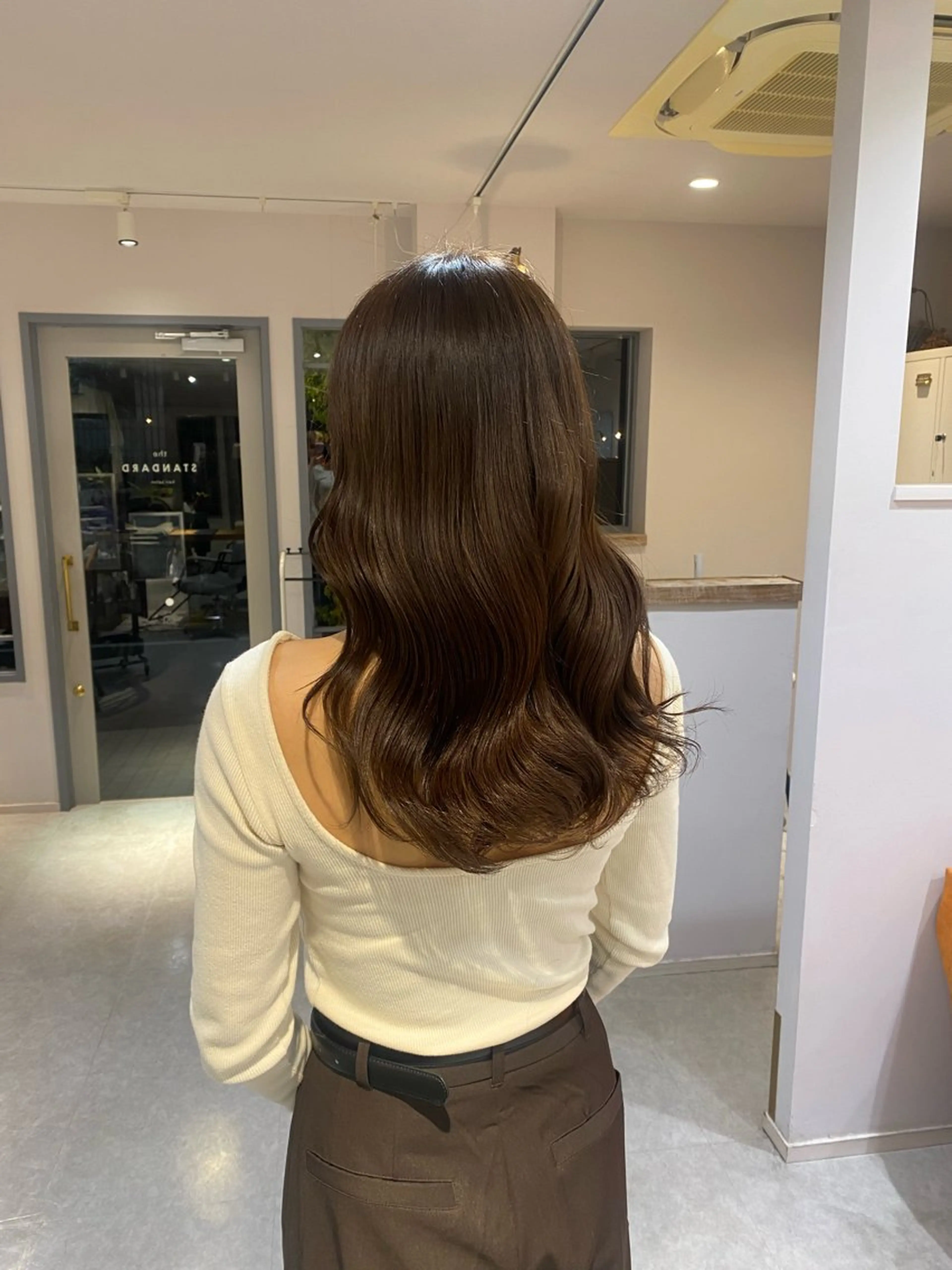 セミロング カラー ‎🤍透明感カラー 【仙川】セリナ‎🤍のヘアスタイル