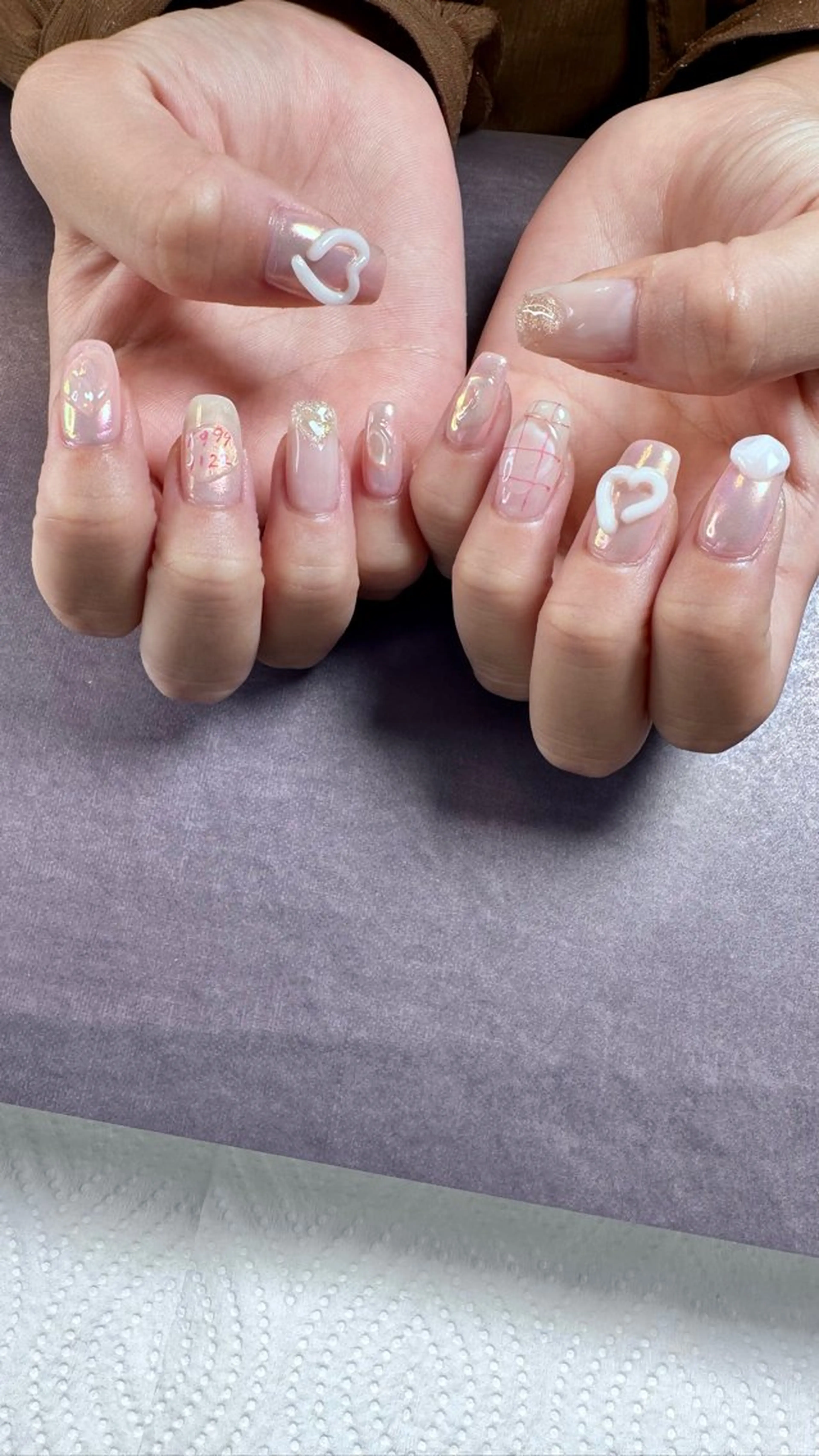 ネイル ニュアンスネイル ハンドネイル ハンドケア Atelier Ariのネイルデザイン