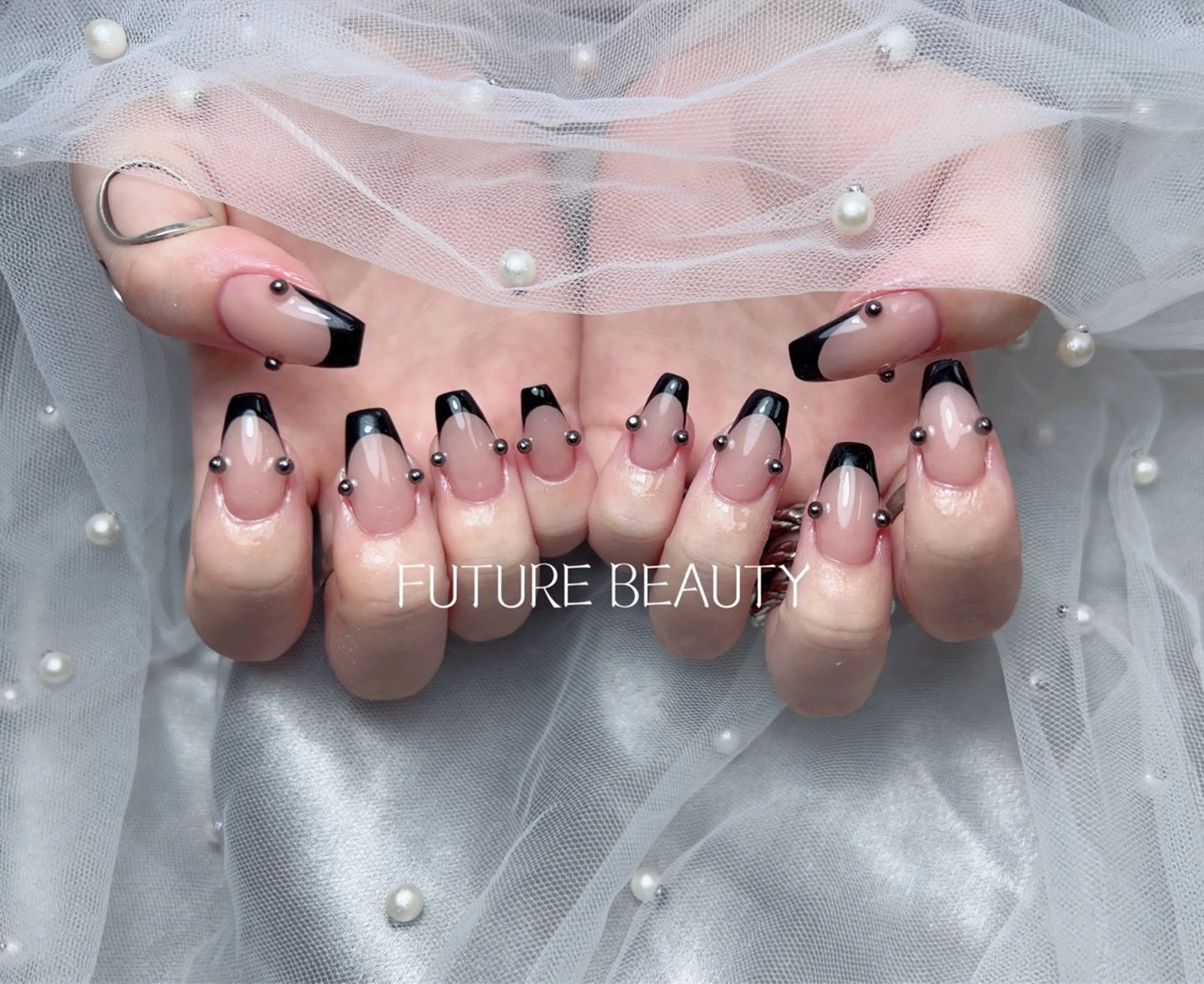 ネイル ハンドネイル ハンドケア FUTURE BEAUTYのネイルデザイン