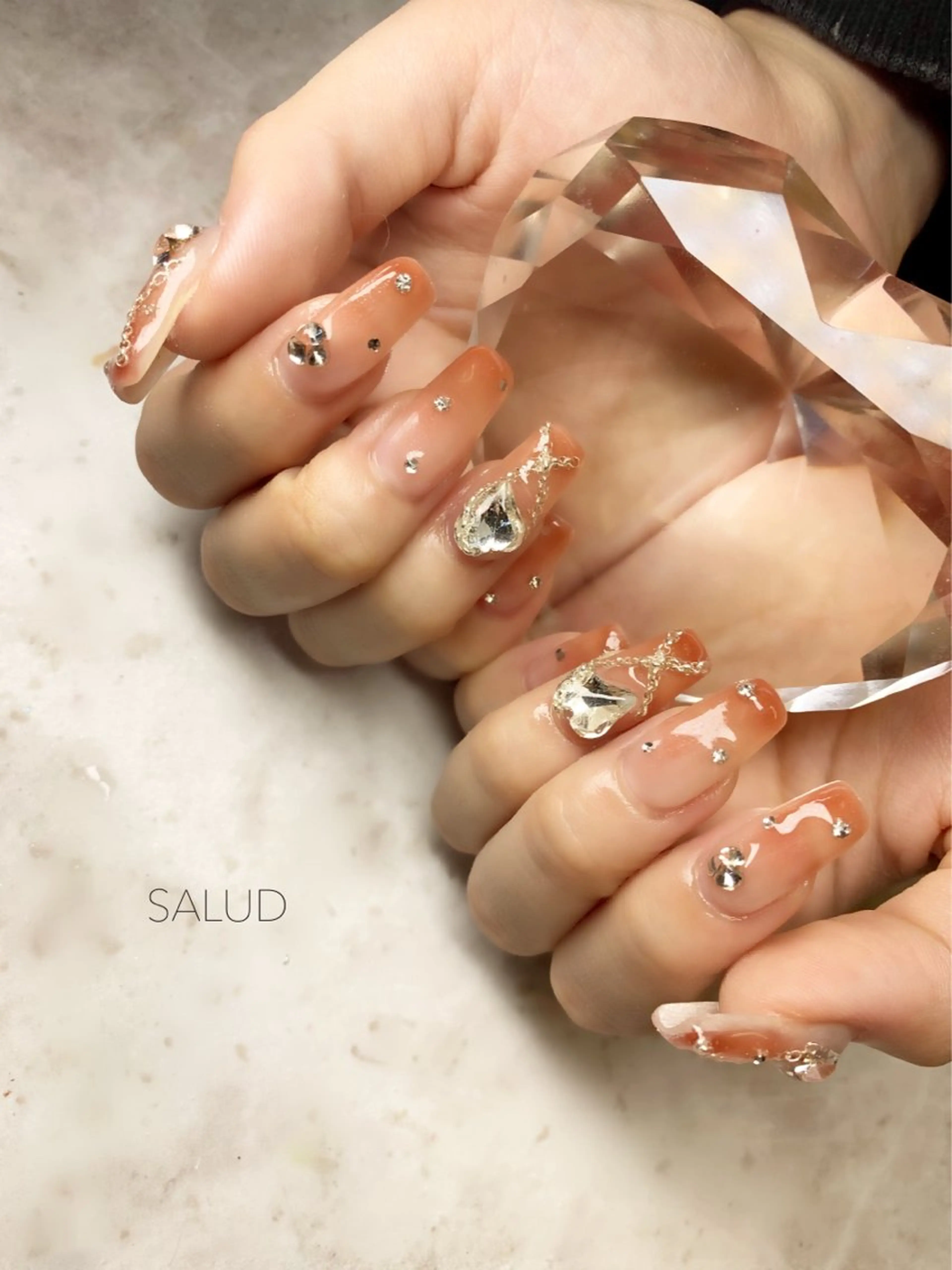 ネイル ハート ハンドネイル Nail Salon SALUDのネイルデザイン