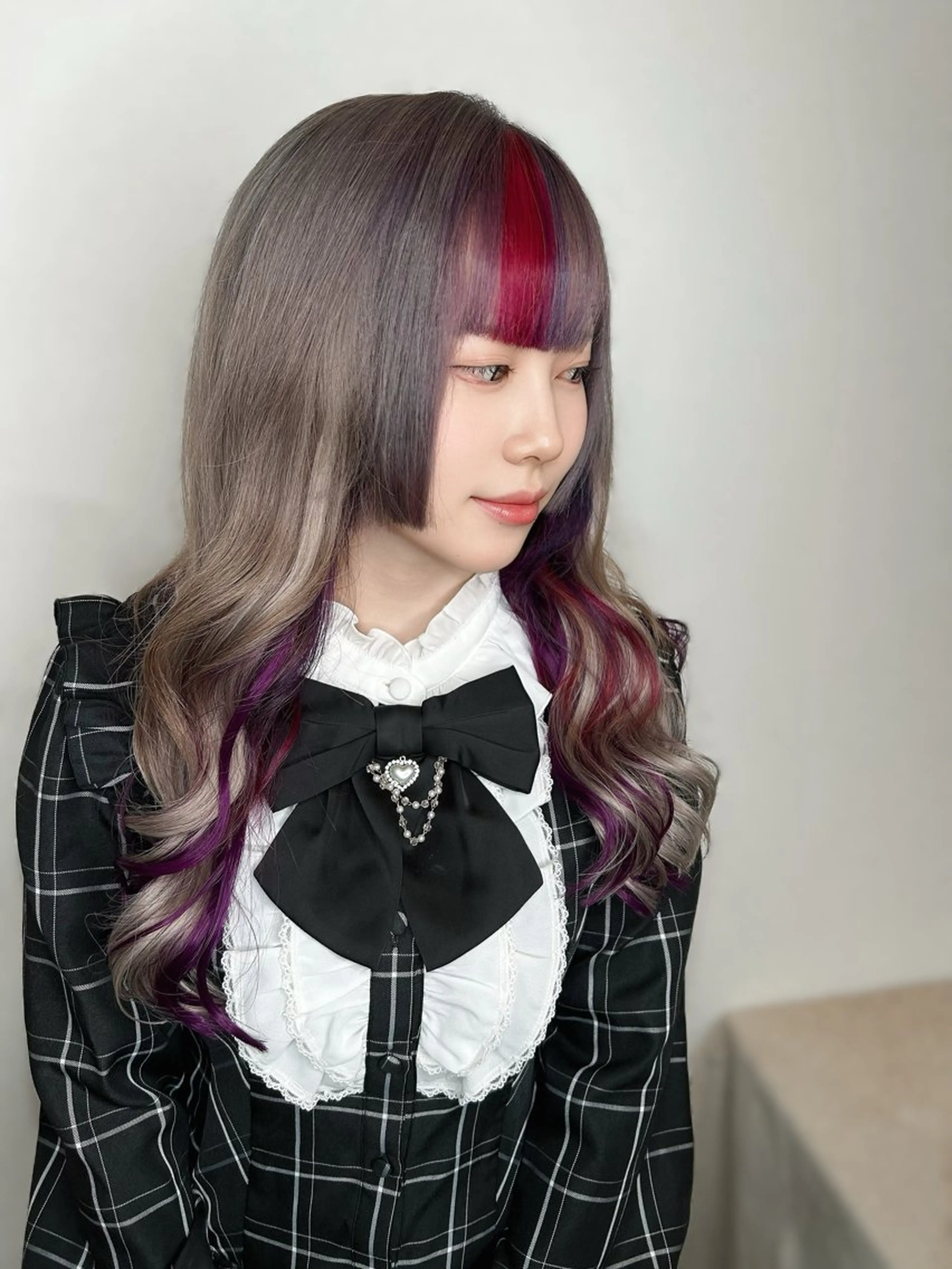 ロング カラー ブリーチ エクステ ヘアカラー エクステ 今村公介 ブリーチ特化、派手髪のヘアスタイル