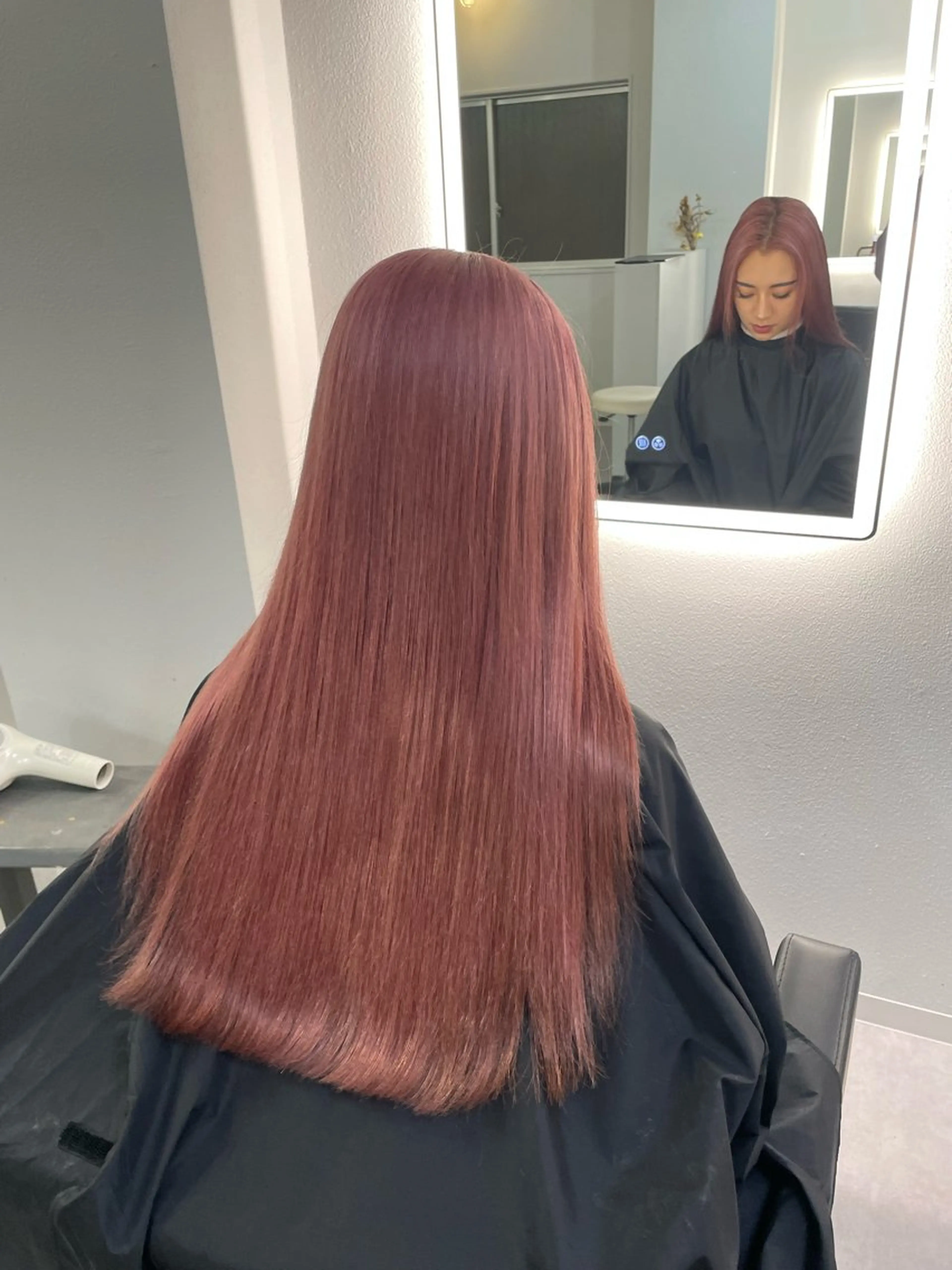 ロング カラー ピンクカラー Cielro/ダブル カラー/西田咲希のヘアスタイル