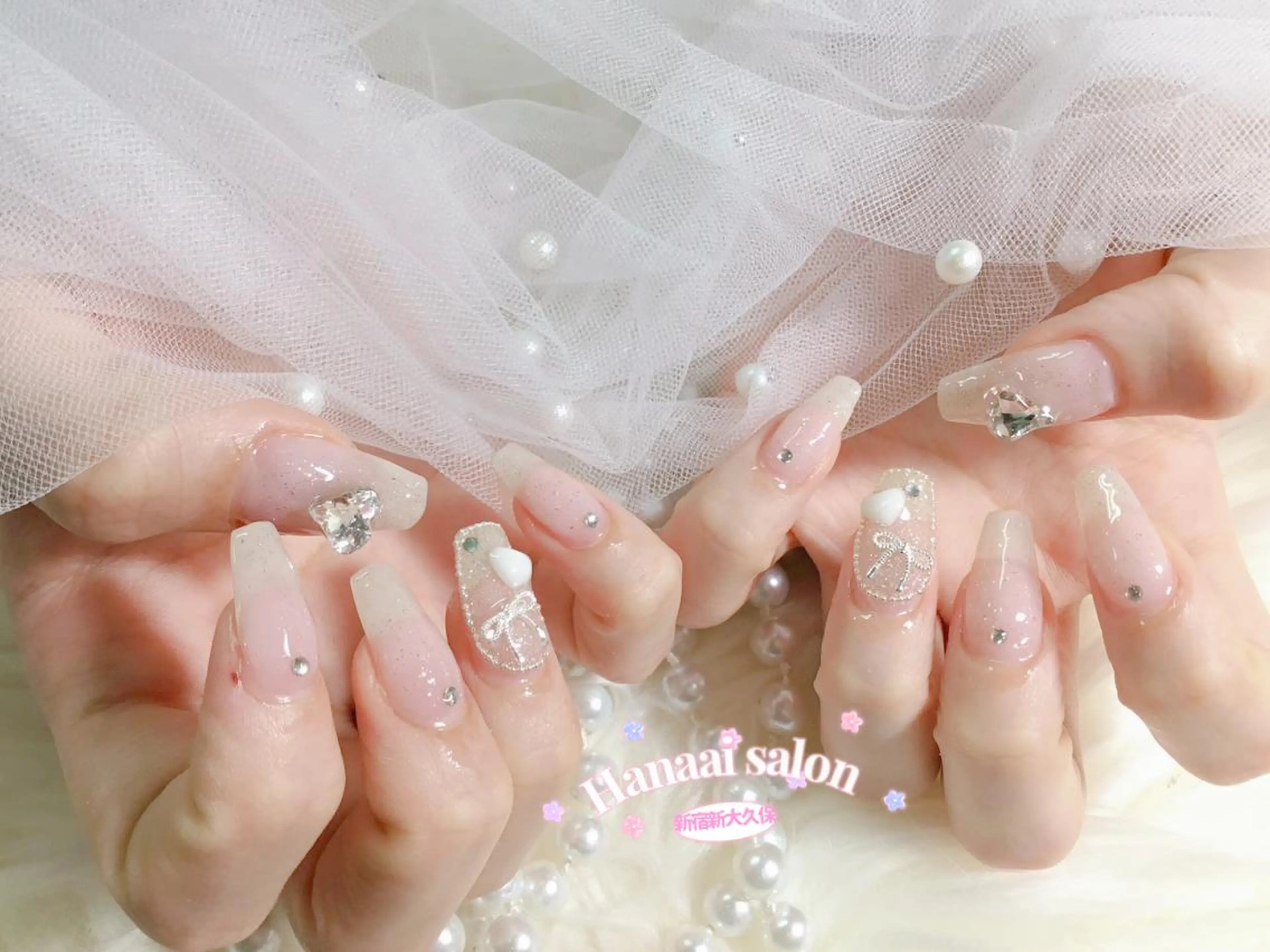 ネイル チークネイル ジェルネイル 韓国ネイル 持ち込み パラジェル ハンドネイル Hanaai Salon新大久保店のネイルデザイン