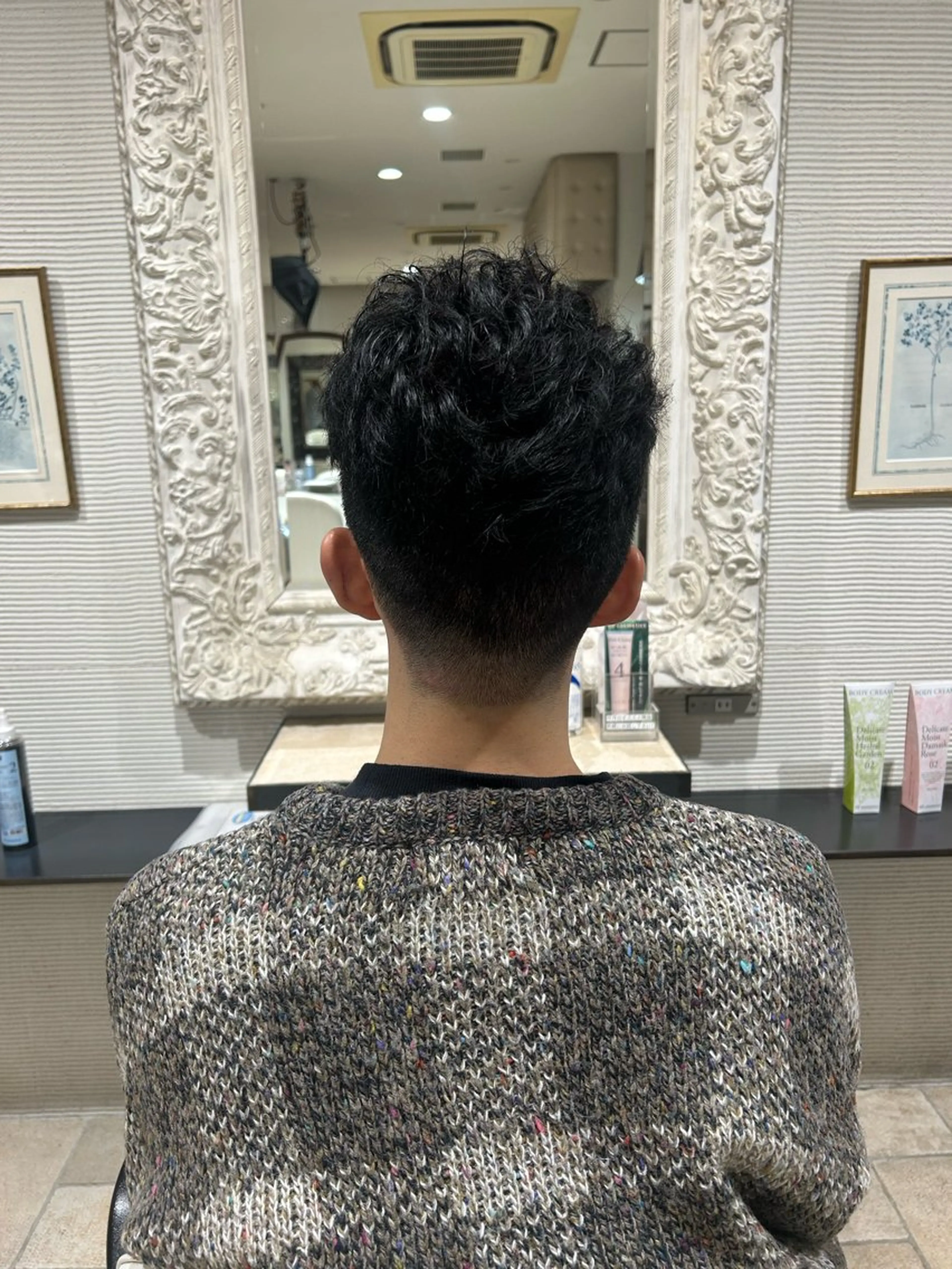 メンズ 刈り上げ カット 土佐 彩純のヘアスタイル