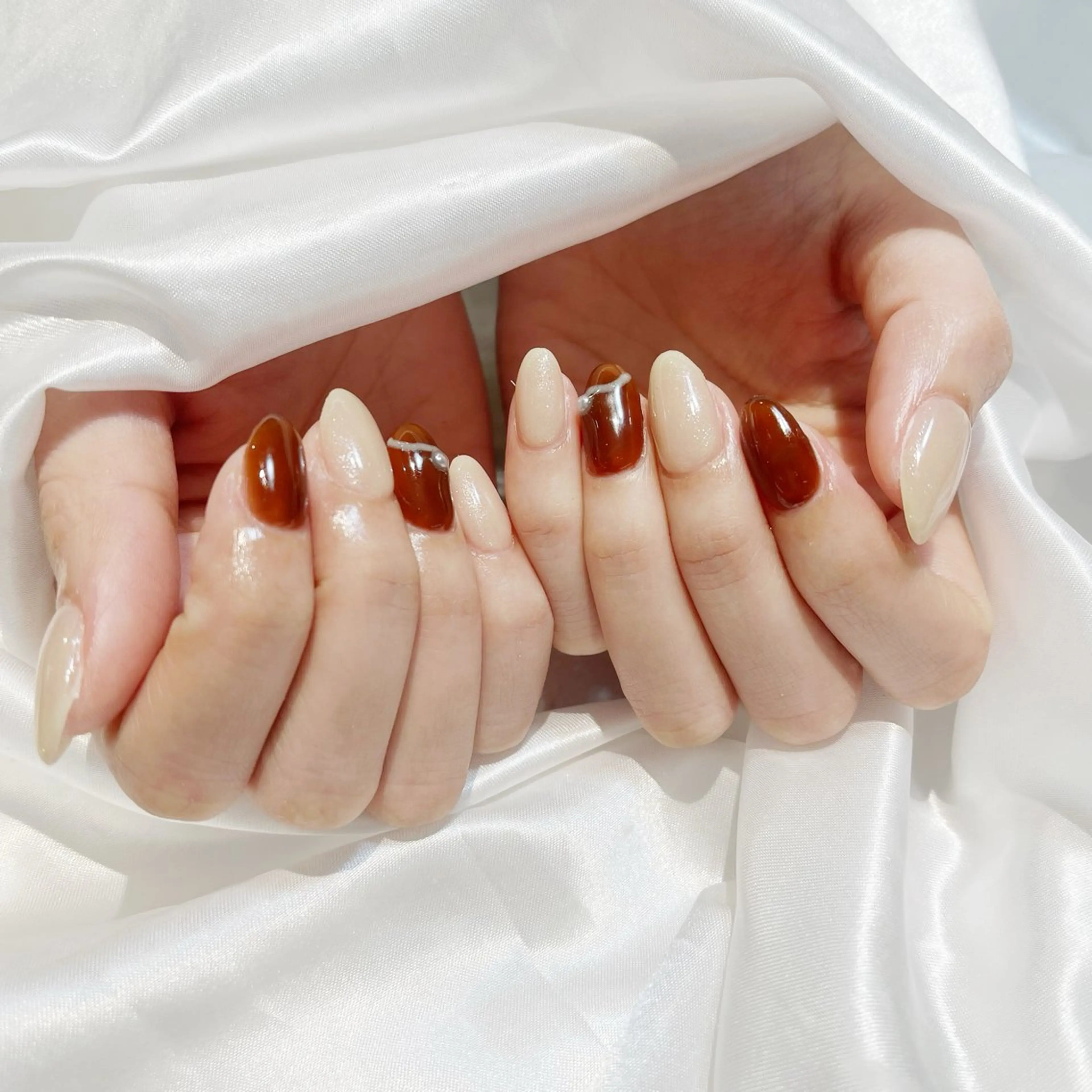 ネイル WISTERIA aisaのネイルデザイン