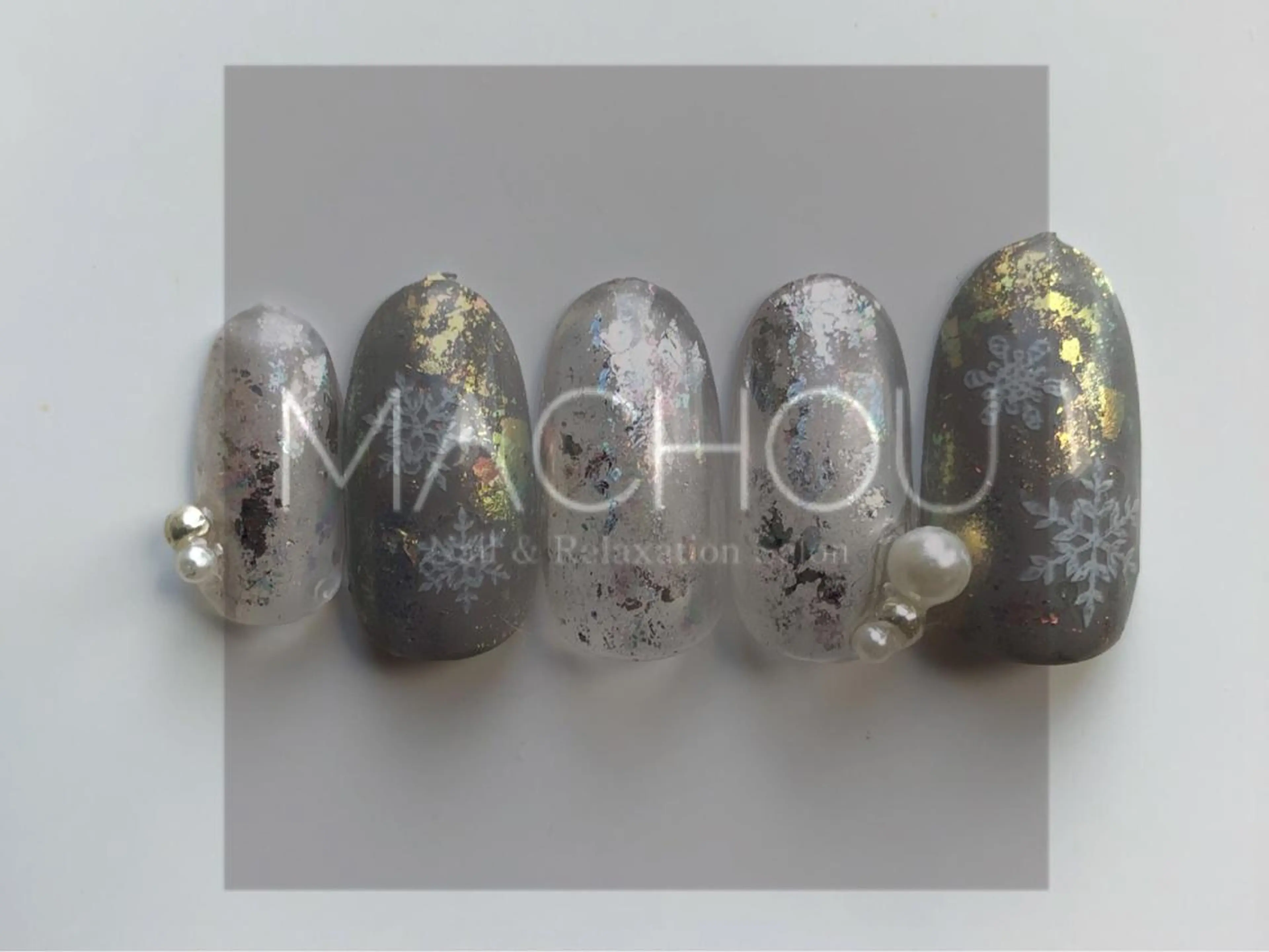 ネイル MACHOU所属・tomomi MACHOUのネイルデザイン