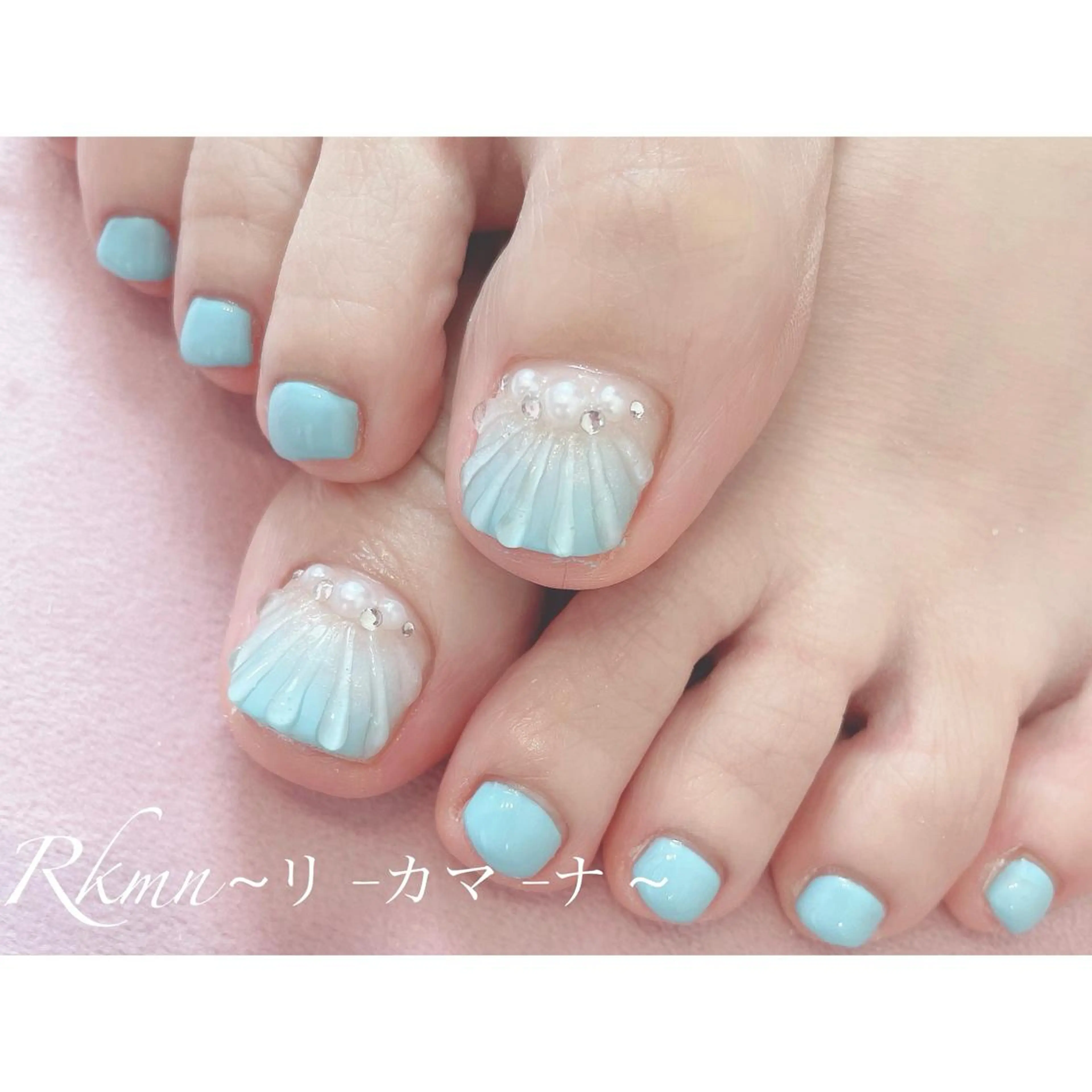 ネイル アートネイル フットネイル フレンチネイル ジェルネイル グラデーション ハンドネイル フットネイル ハンドケア Rkmn ~リ-カマ-ナ~のネイルデザイン