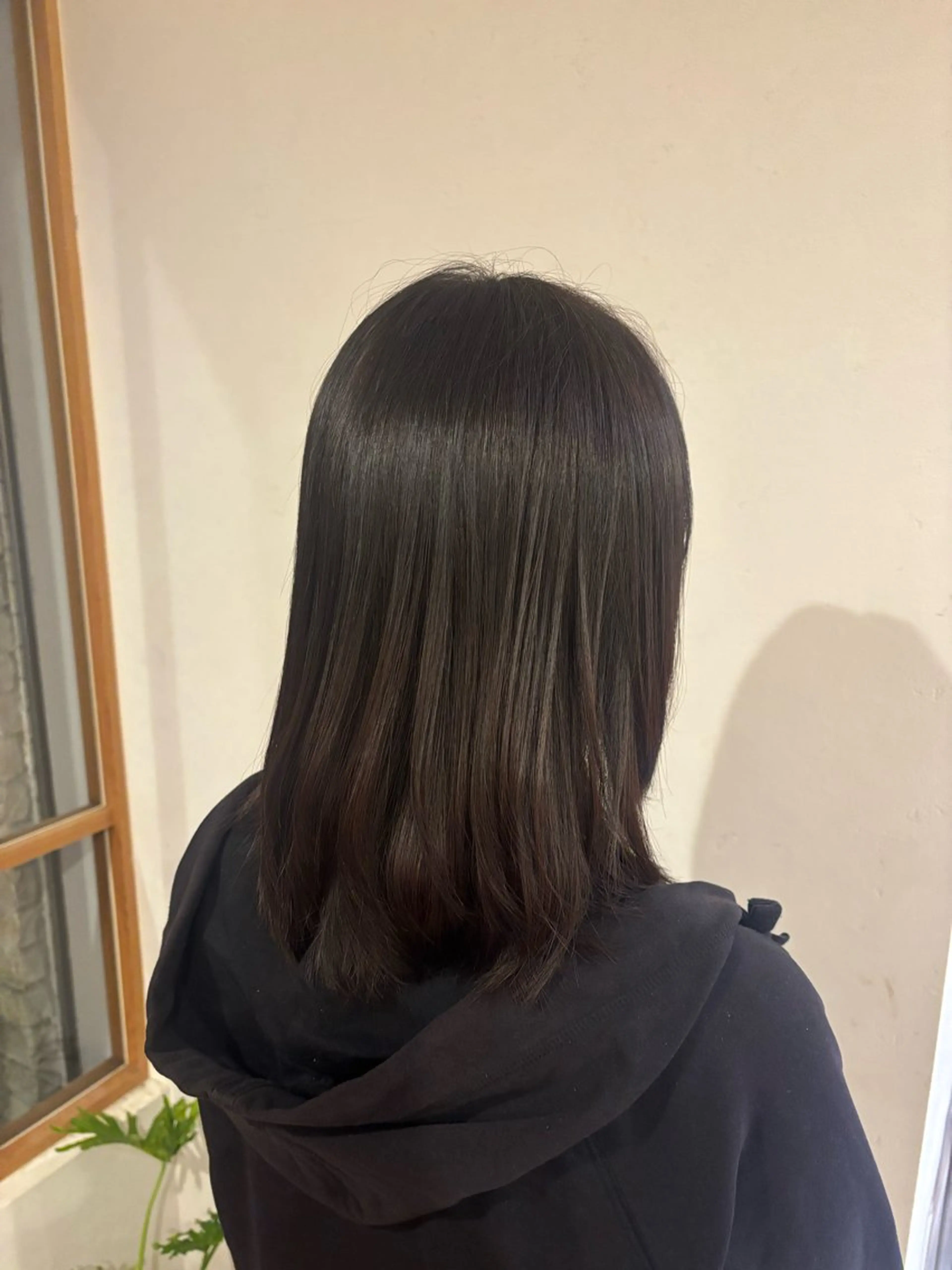 ミディアム カラー ブラウンカラー 永山 日菜のヘアスタイル