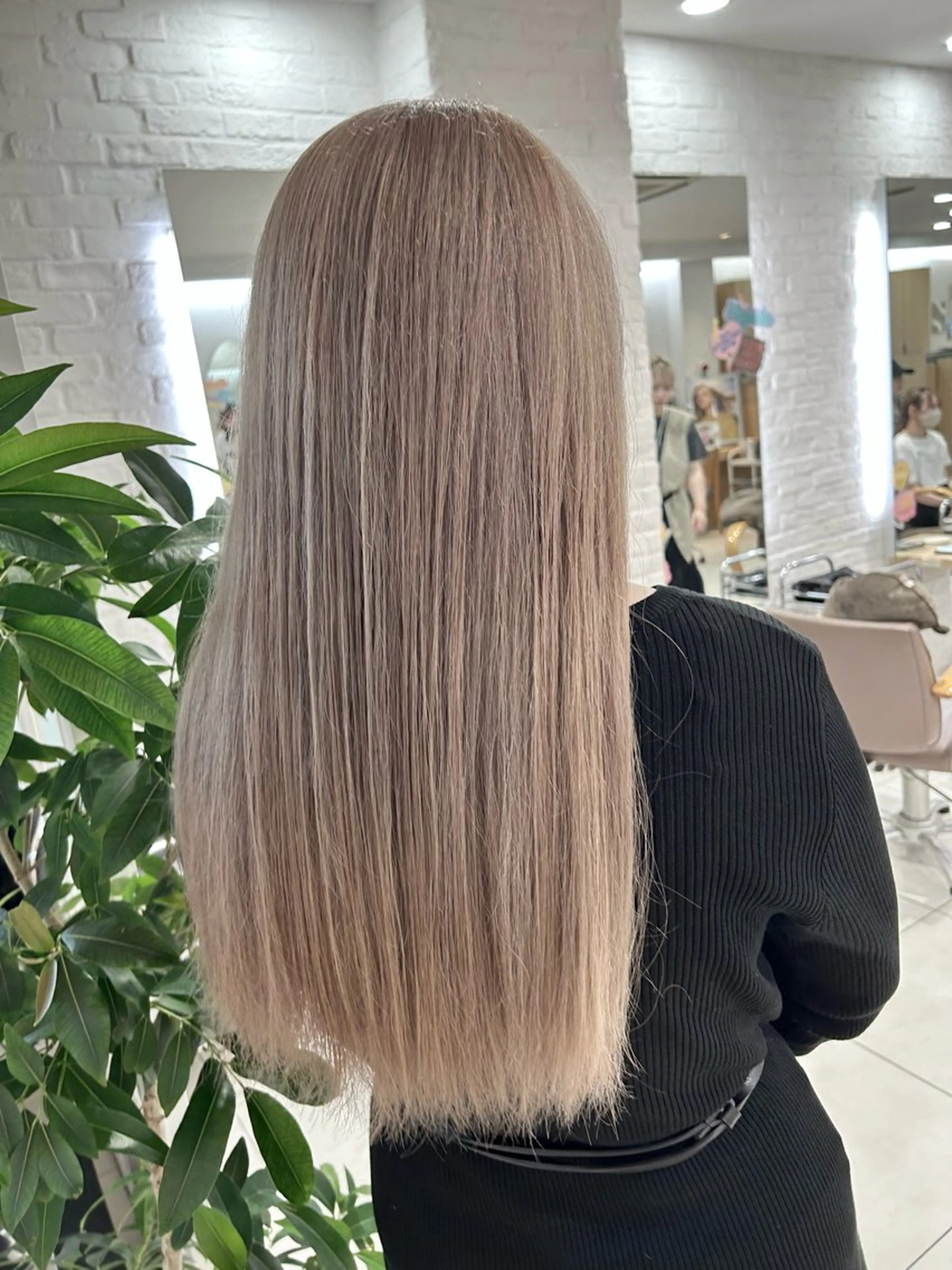 ロング カラー Ida Akaneのヘアスタイル