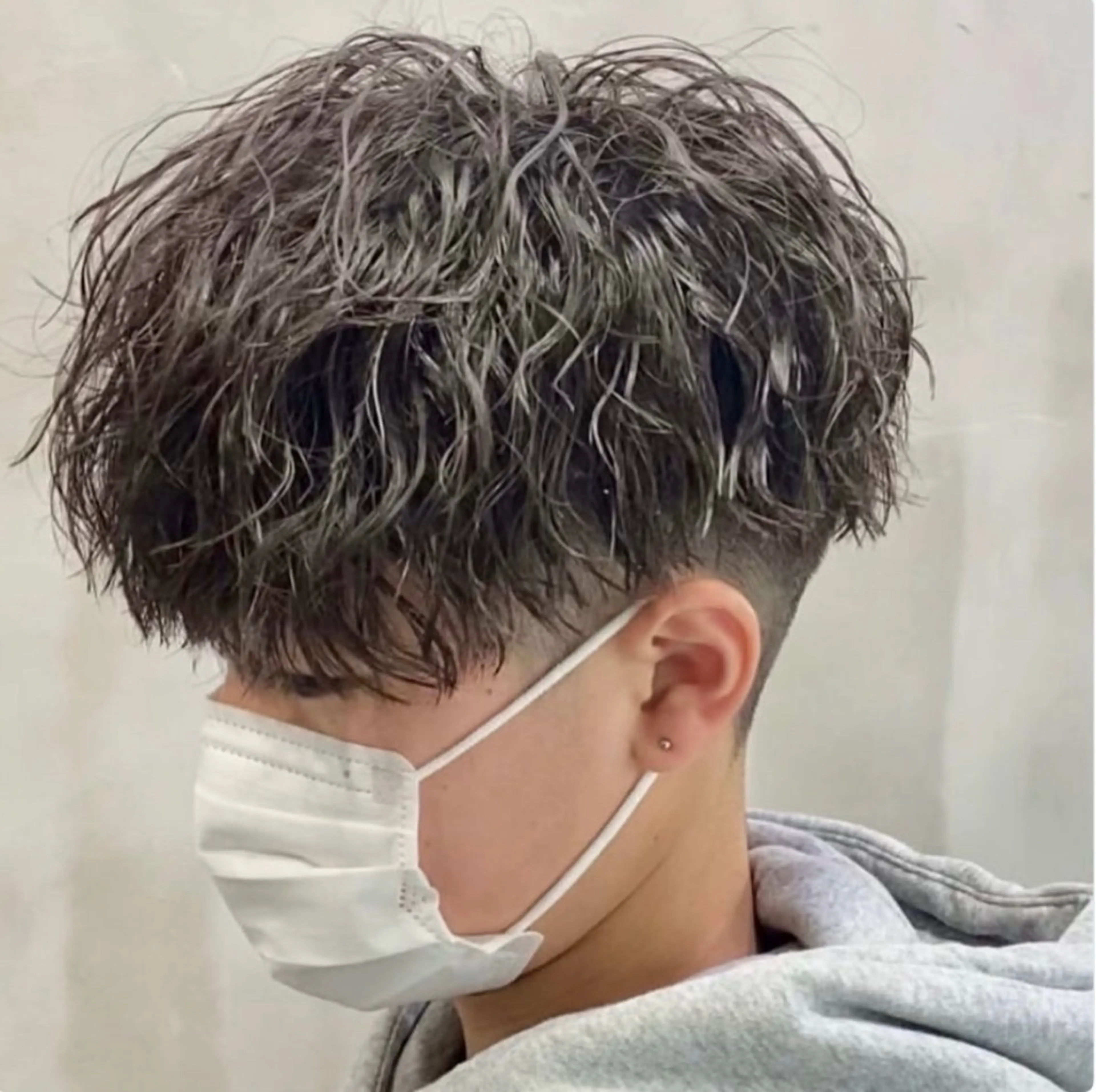 ショート カット パーマ トリートメント ヘアセット 蛯原 興輝のヘアスタイル