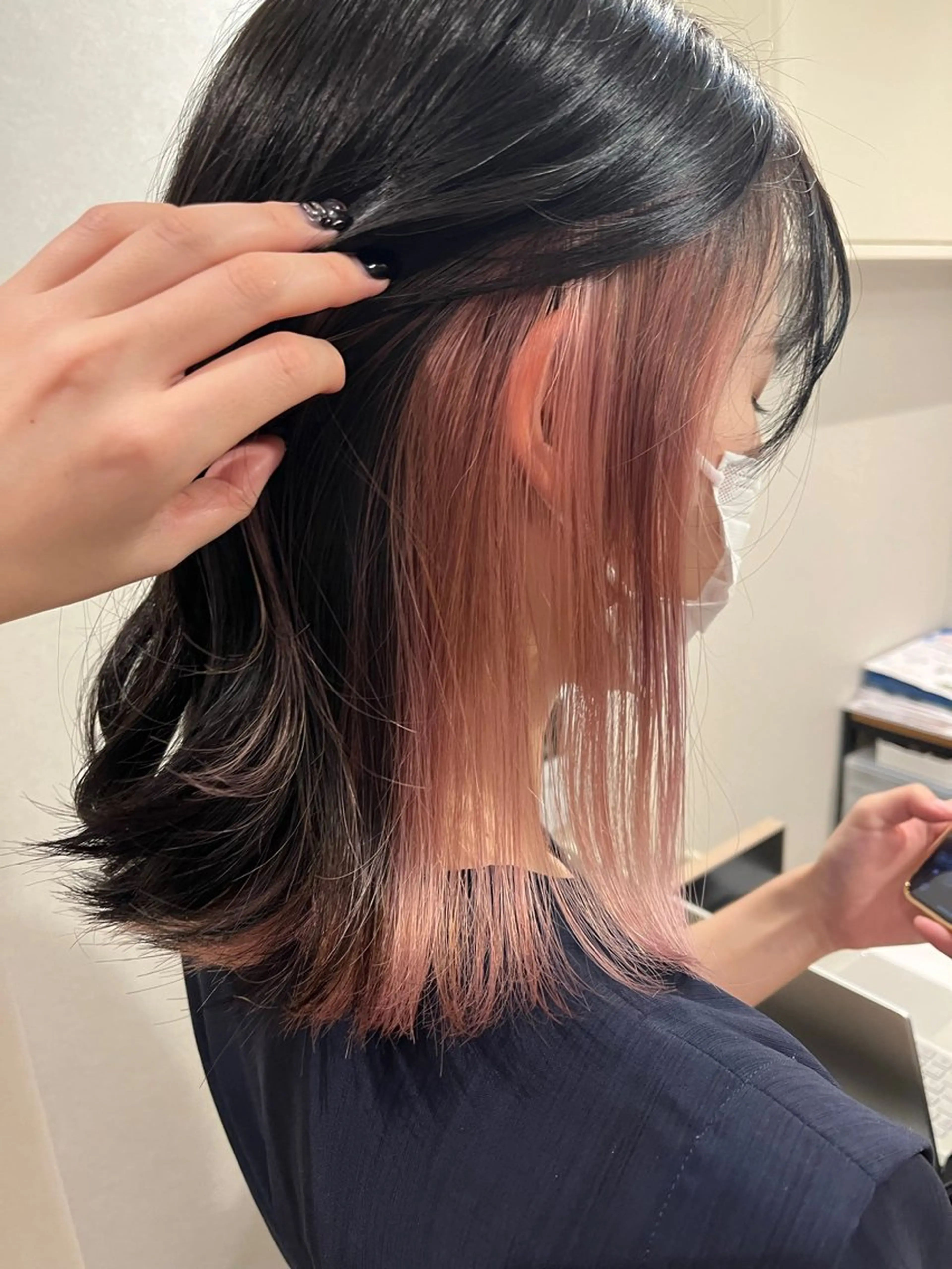 ミディアム レイヤーカット🖤 SAYAのヘアスタイル