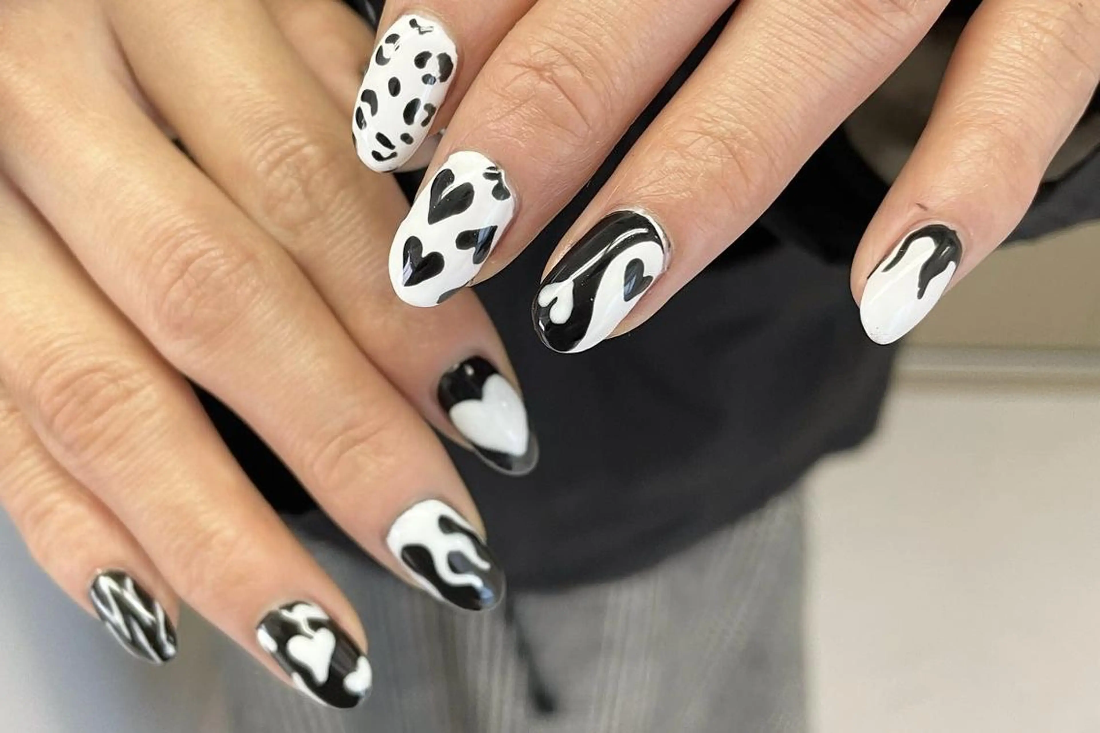 ネイル ハンドネイル 大阪福島韓国束感まつ げ Sayaka🤍のマツエク・マツパデザイン