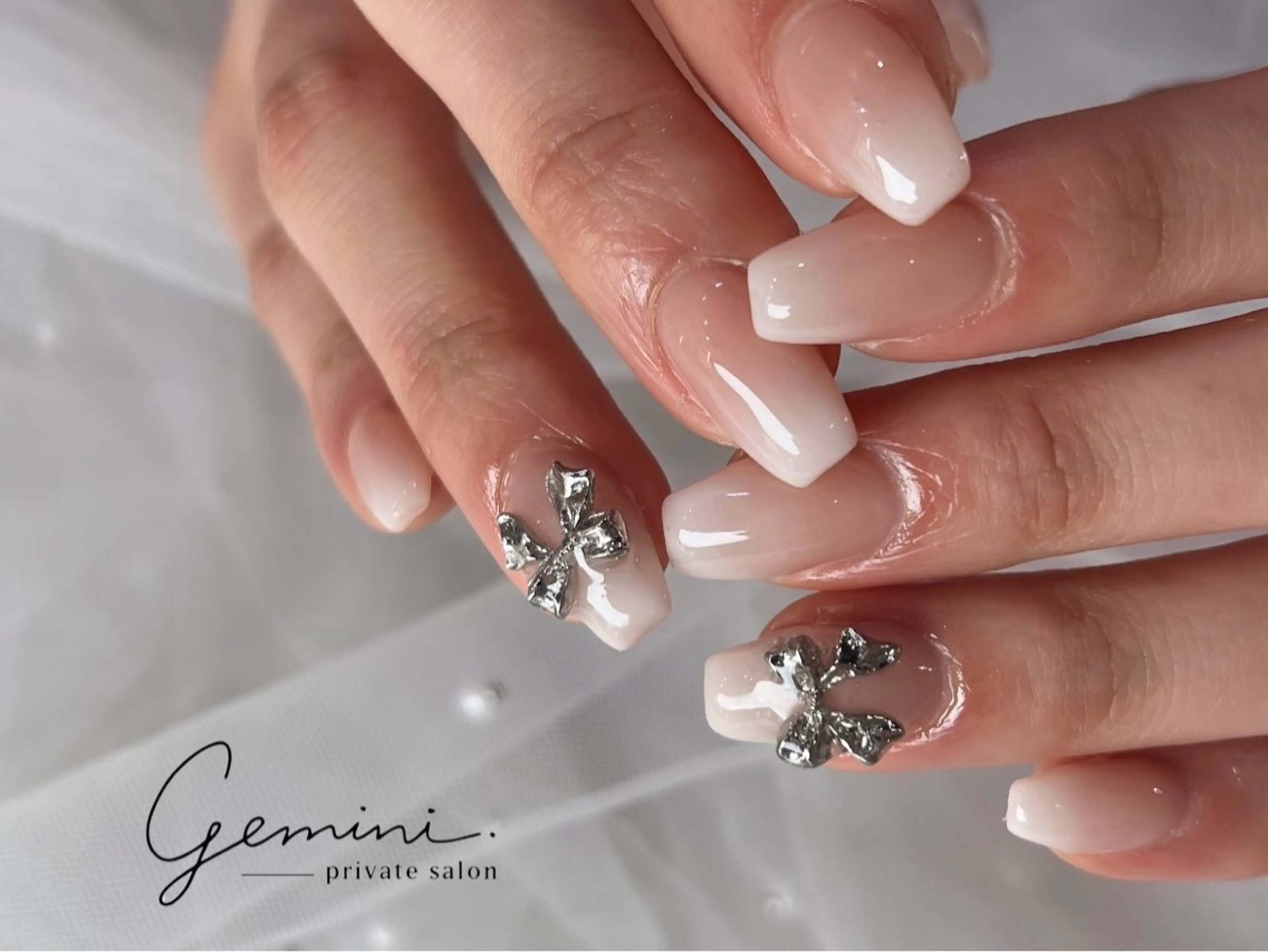 ネイル Gemini. 【ジェミニ】のネイルデザイン