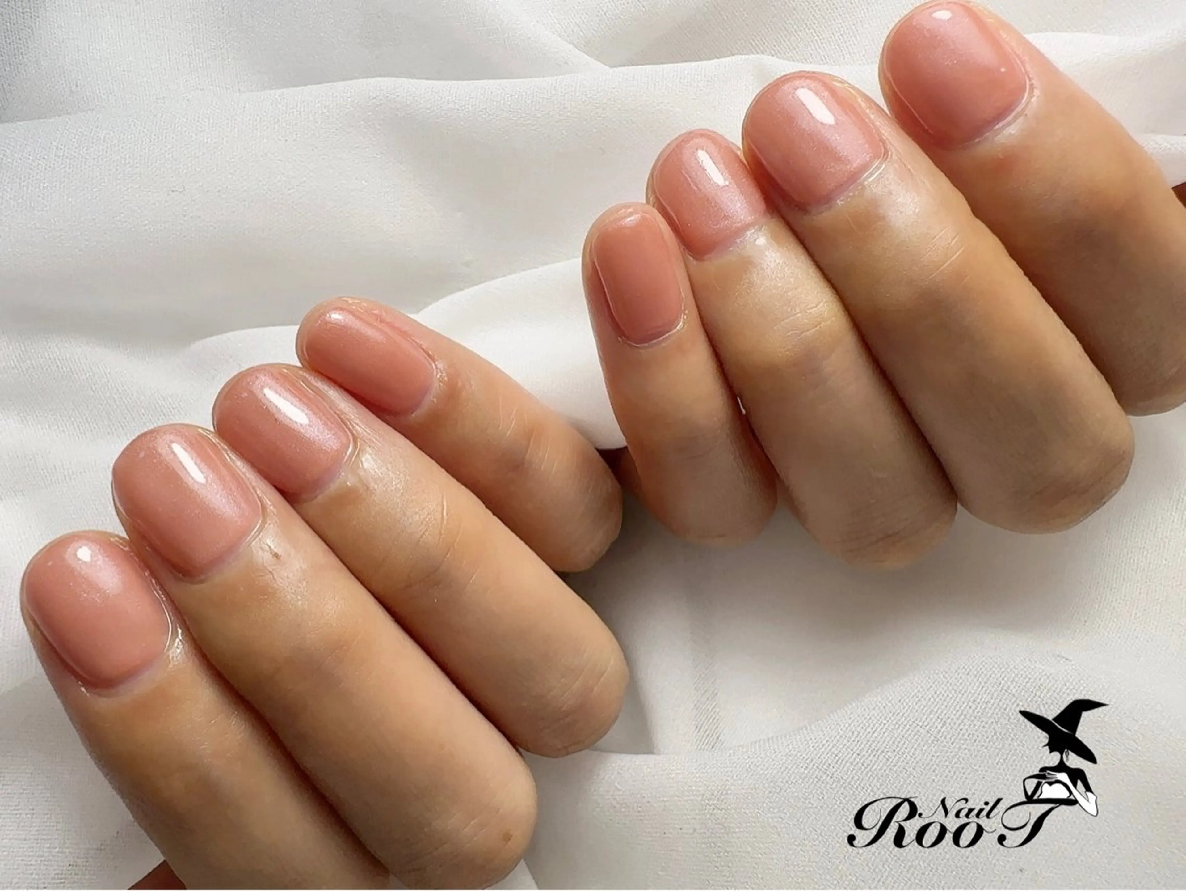 ネイル ワンカラーネイル ハンドネイル RooT Nailのネイルデザイン