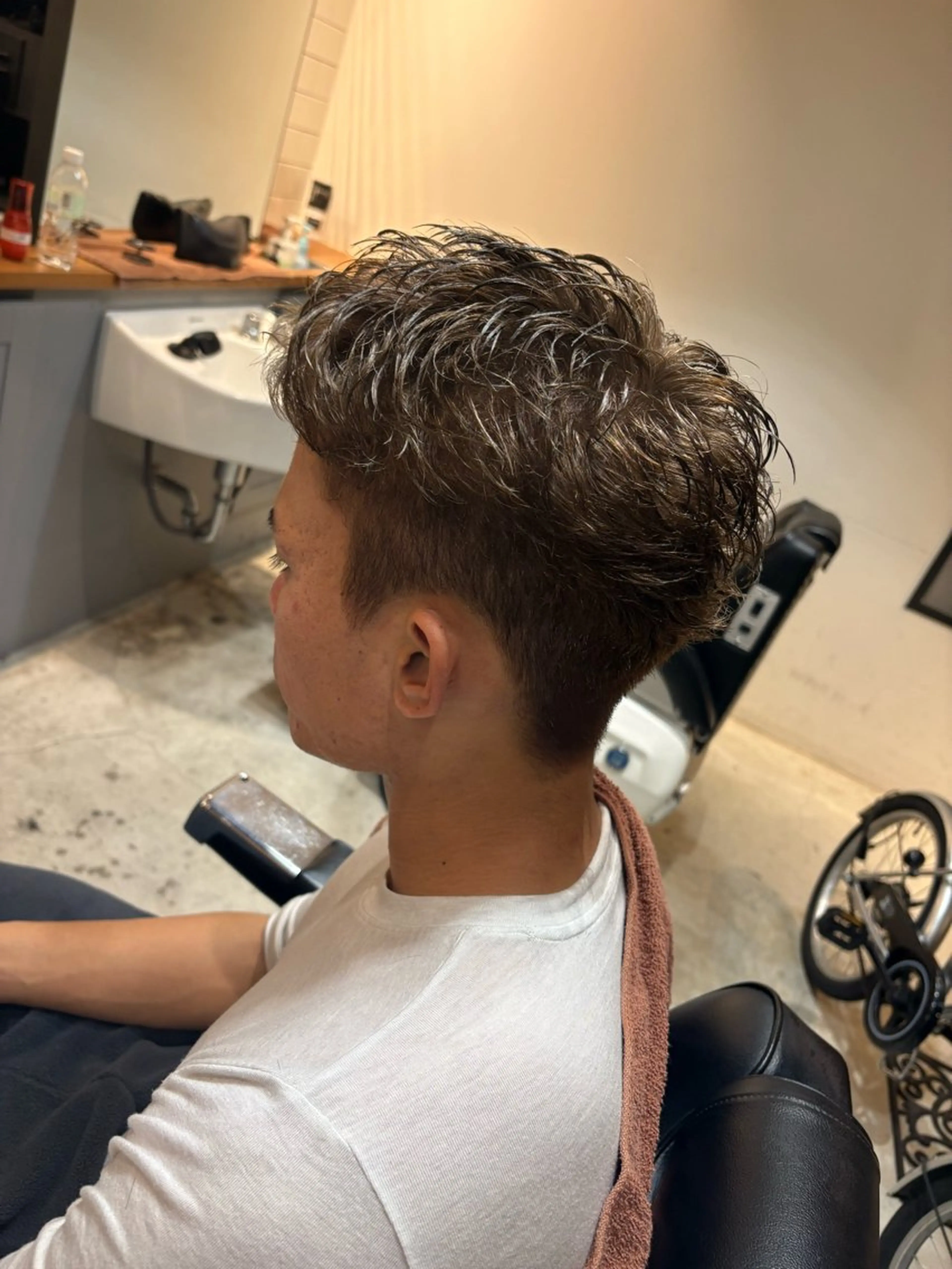 ショート カラー FREAK BARBERSHOP 都島店所属・大塚 真聖のヘアスタイル