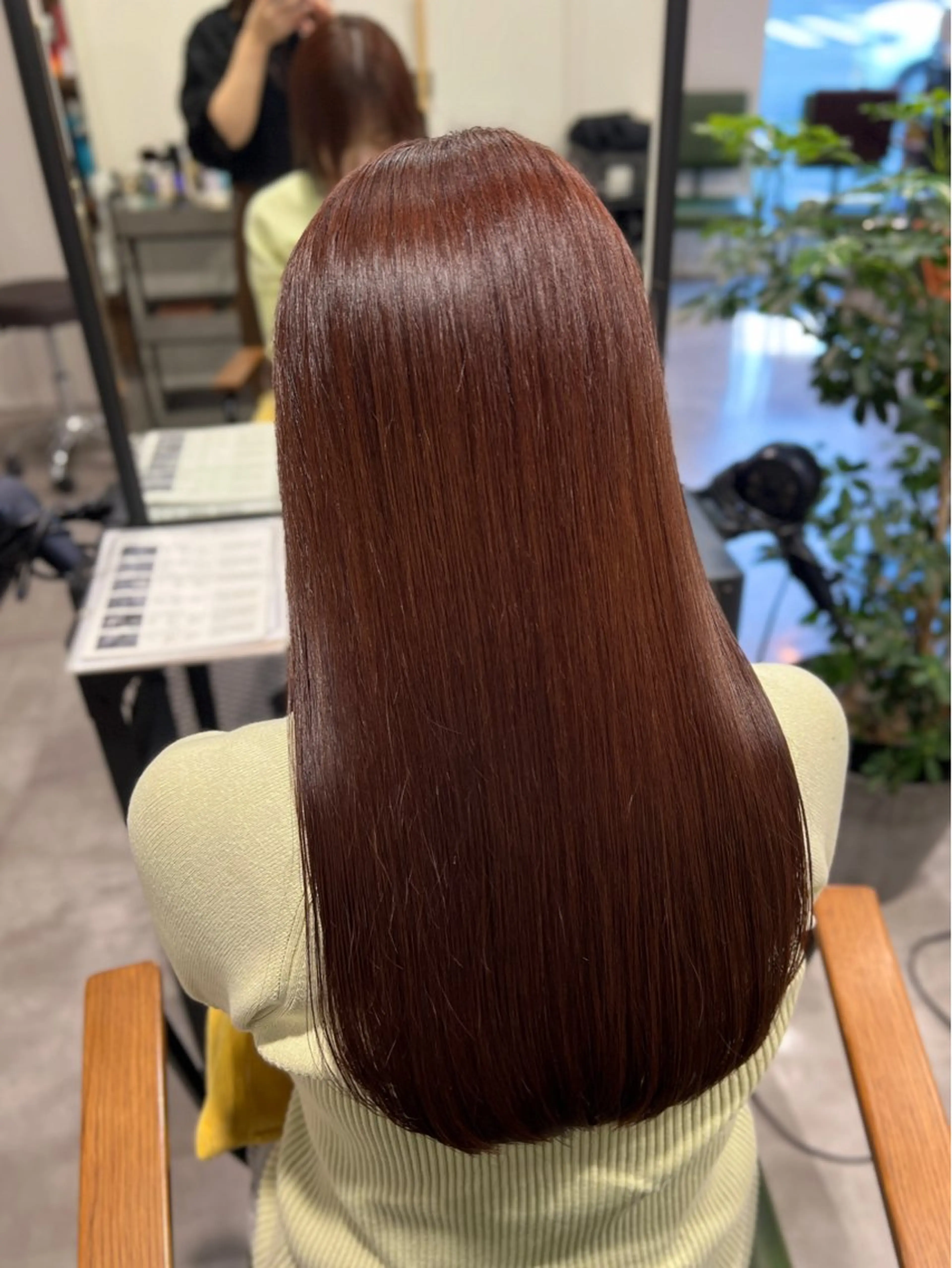 🍯【最高の手触りとツヤ感】💛アディクシーカラー➕𝗔𝘂𝗷𝘂𝗮4STEPトリートメントの写真