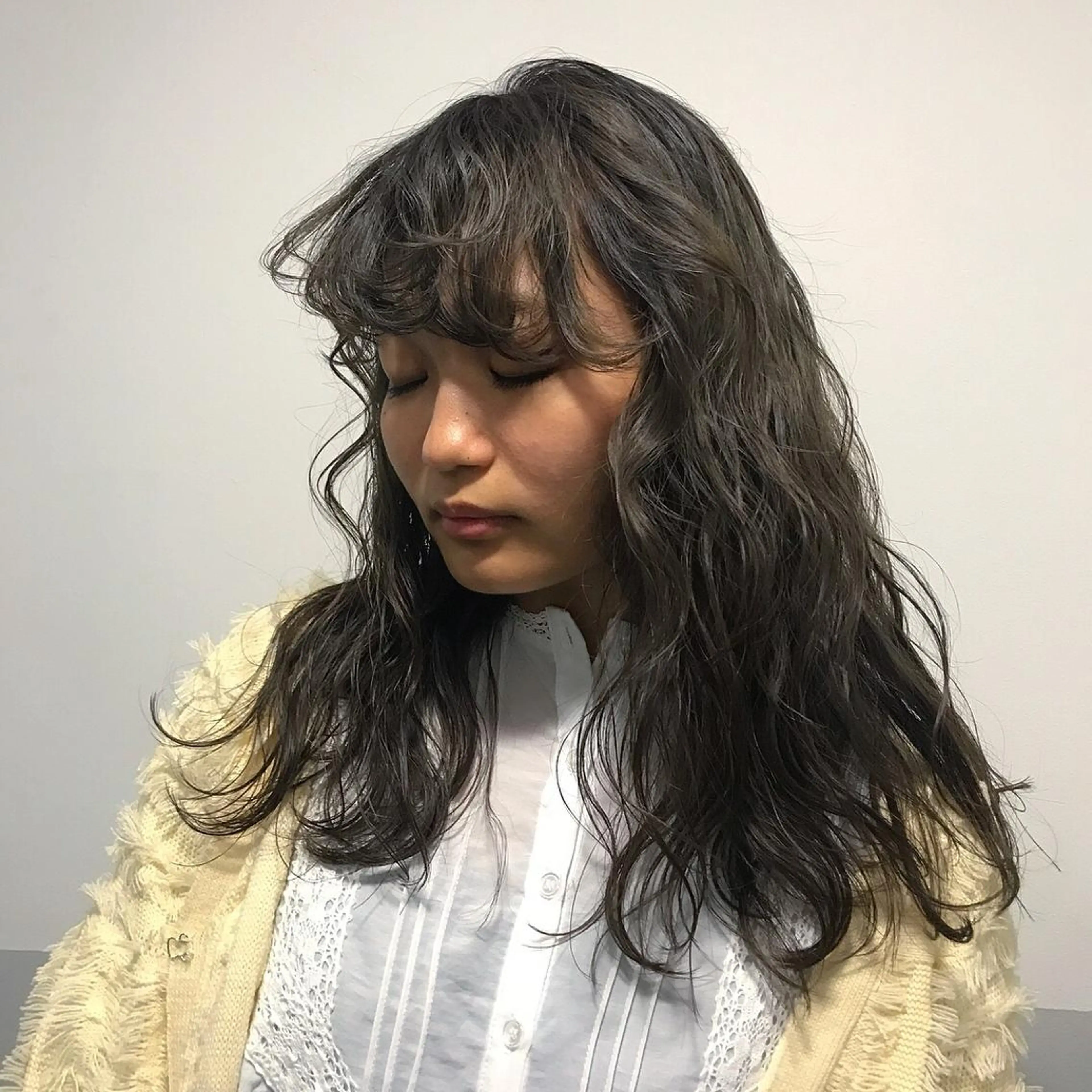 ロング カラー Yuki☺︎パーマ レイヤーカットのヘアスタイル