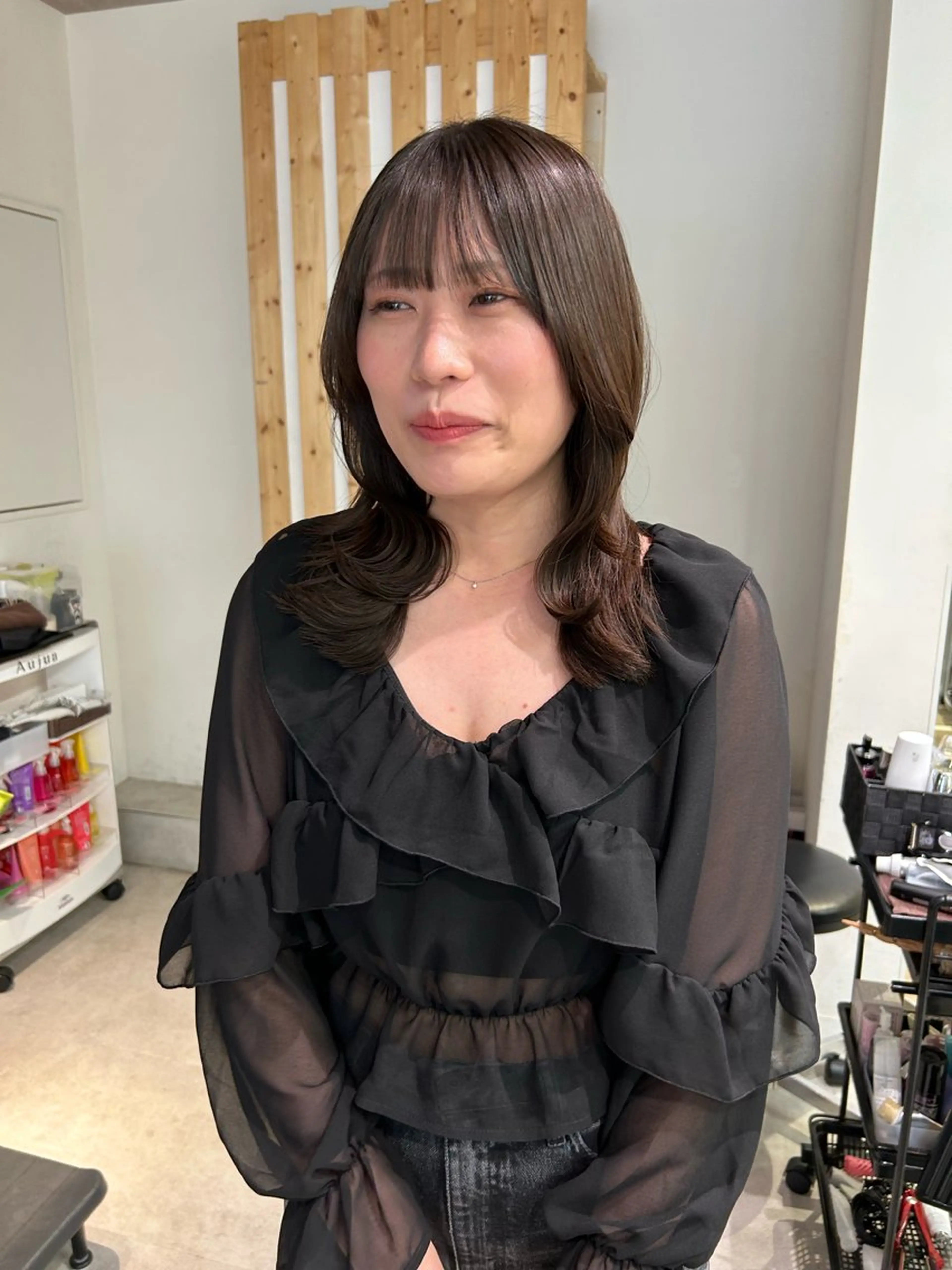 ミディアム カラー レイヤーカット 町田縮毛矯正/ 髪質改善/美髪特化のヘアスタイル