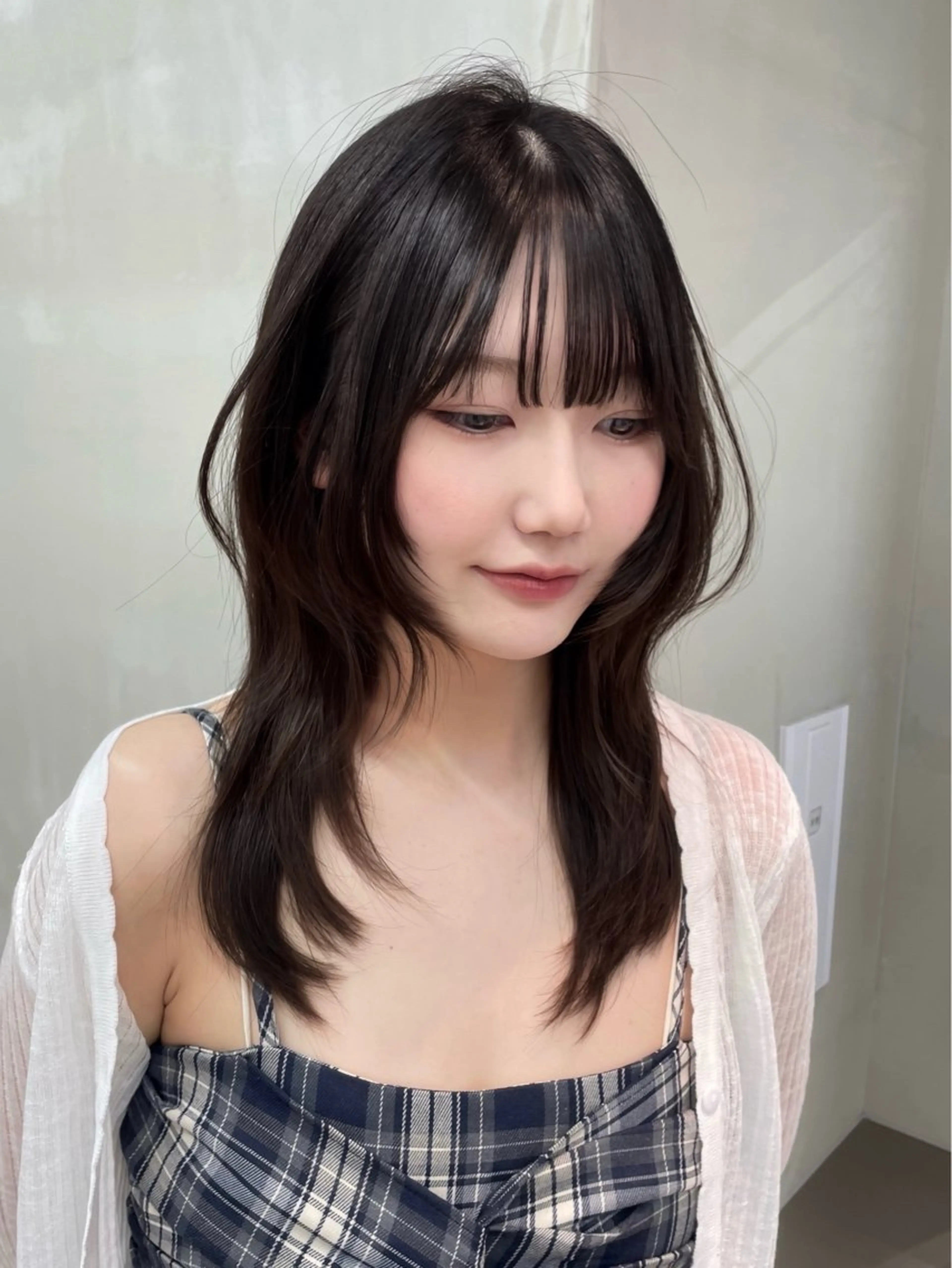 ミディアム 韓国ヘア/レイヤー Londエレンのヘアスタイル